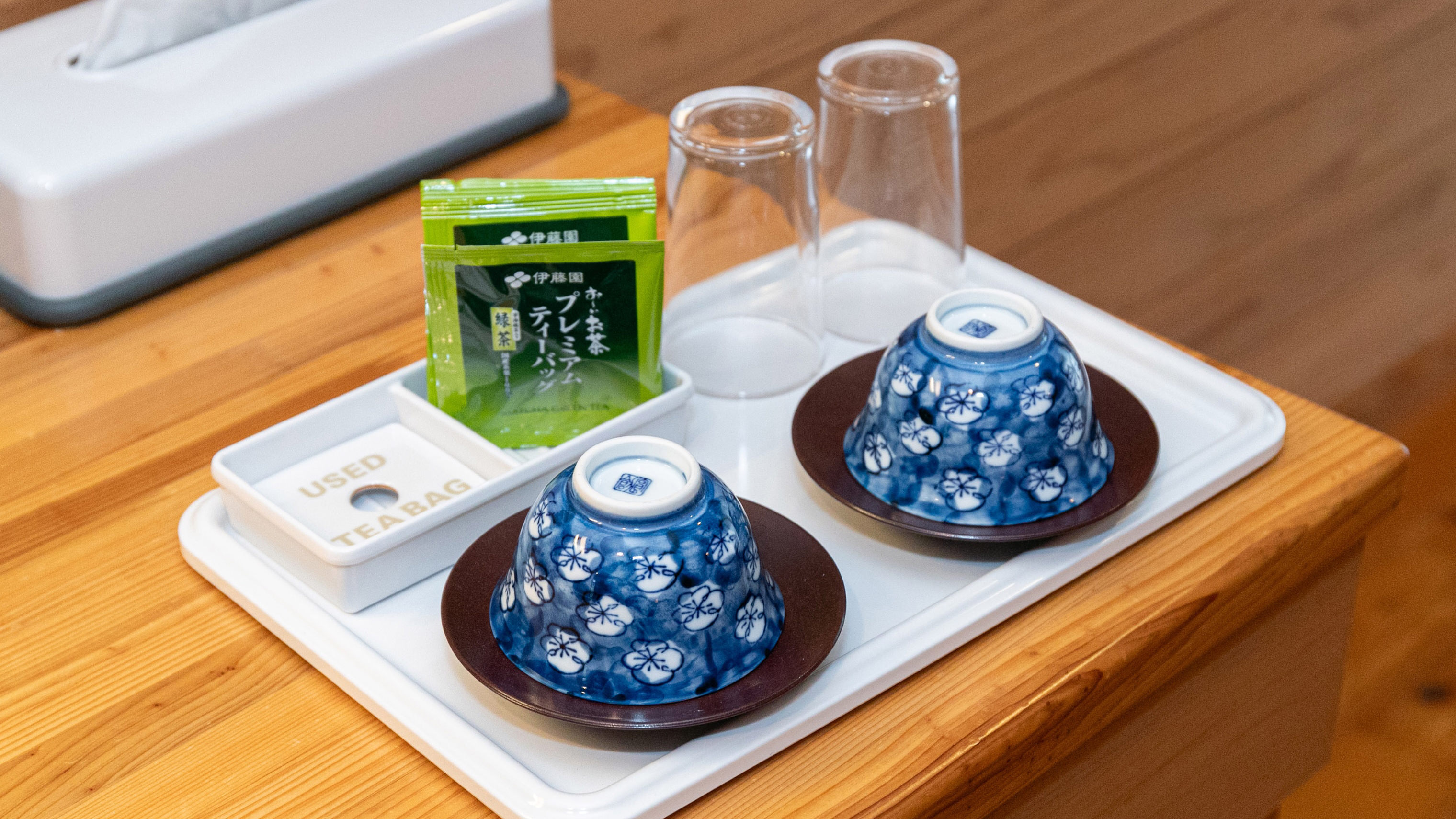 【洋室ツイン】檜の内湯◆木の香りに包まれた洋室(禁煙)