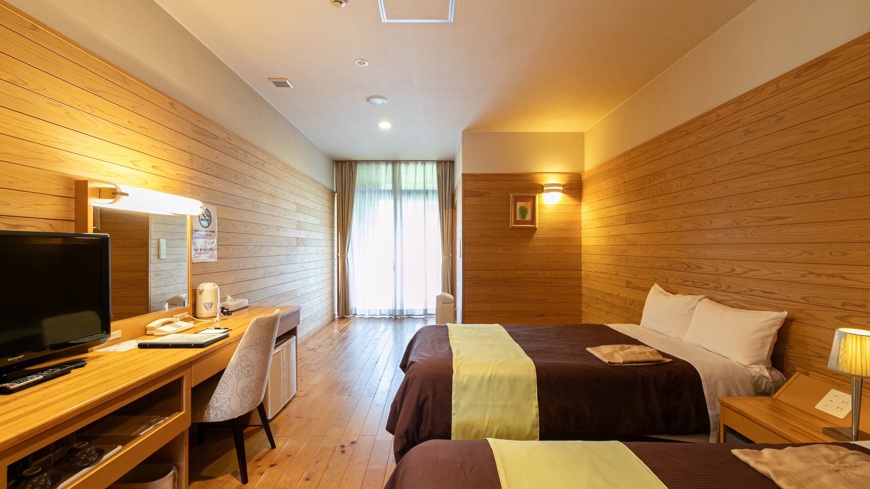 【洋室ツイン】檜の内湯◆木の香りに包まれた洋室(禁煙)