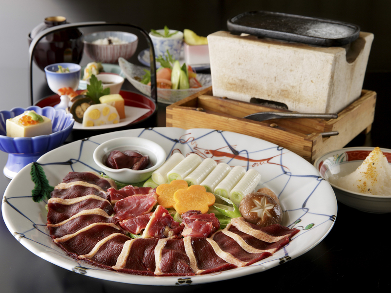 【冬の味覚】×【鴨／ジビエ料理】≪2食付≫【冬の味覚】■野鴨の鉄板焼を愉しむ