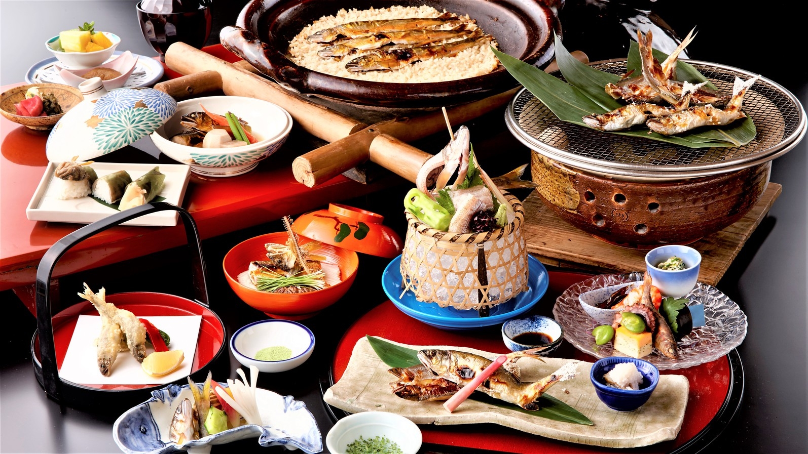 【天然鮎づくし】×【特選料理】≪2食付≫夕食は天然鮎・鮎・鮎づくし♪絶景露天と赤褐色温泉でゆったり