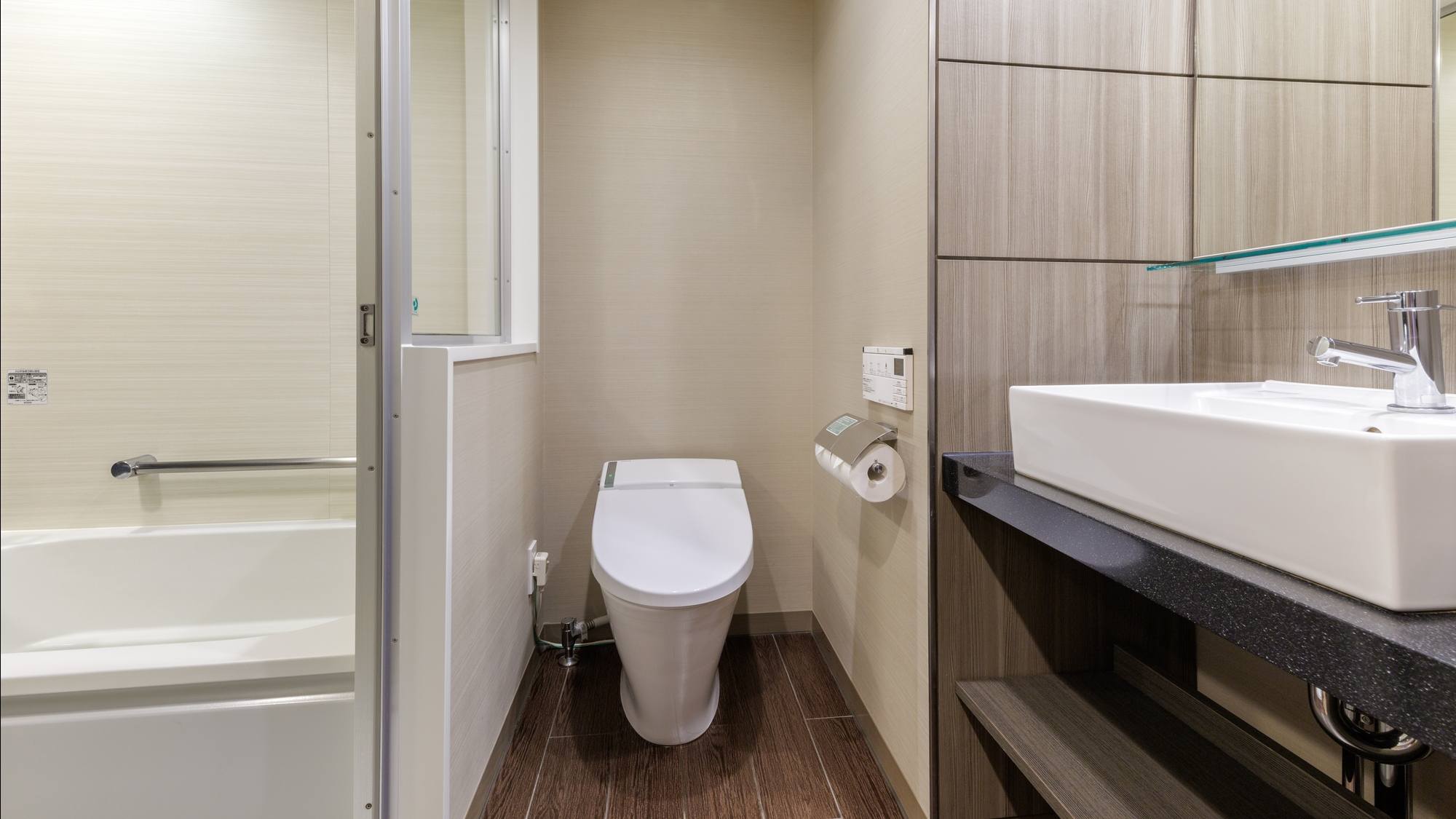 【客室のご紹介】独立洗面台で広々とお使いいただけます。