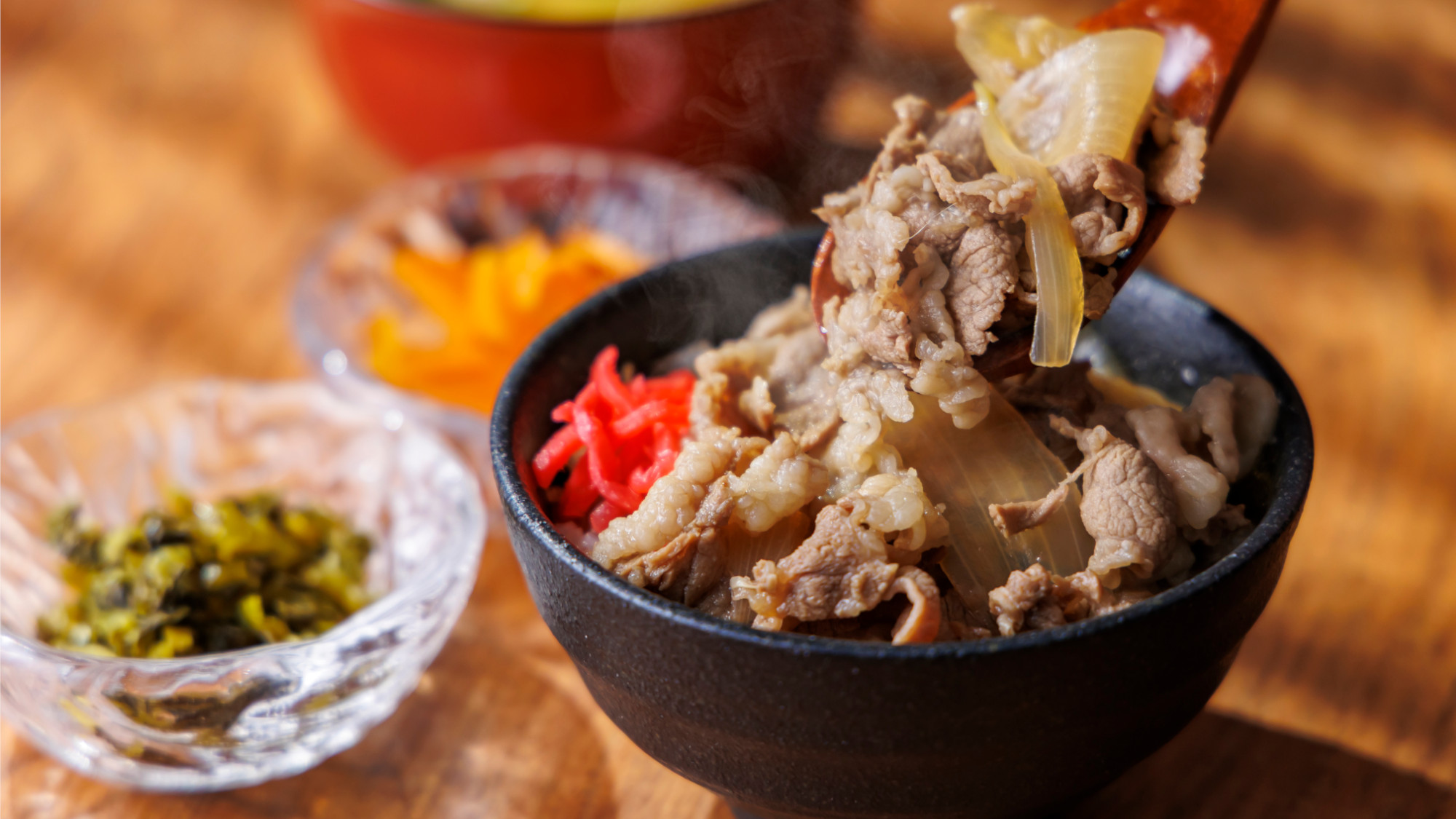 【CROSS TIME CROSS BE】朝食あか牛の牛丼