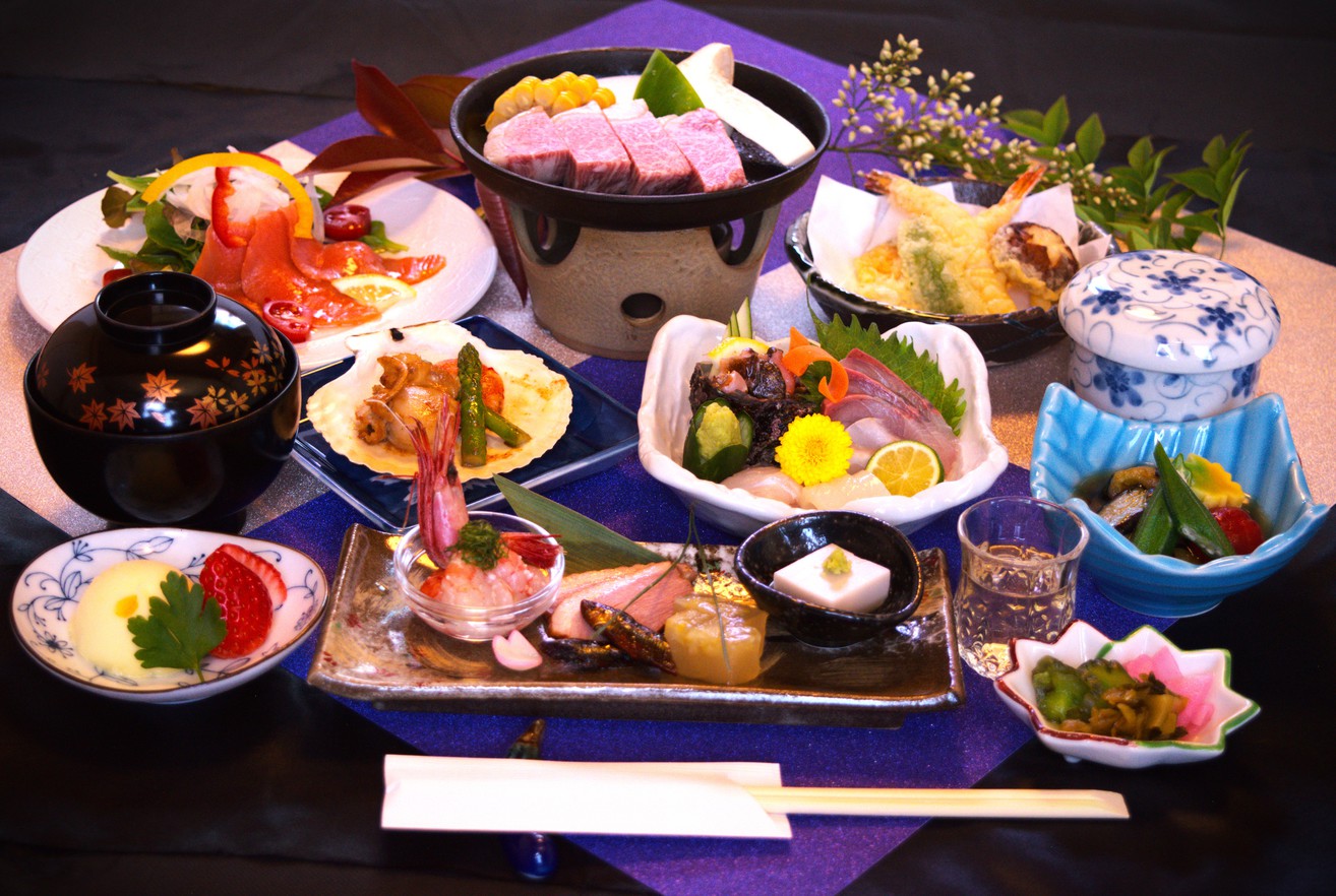【ペット可 ★1泊2食付 /朝夕2食付】厳選和牛ステーキ会席料理プラン11品 ♪  3/1〜11/6