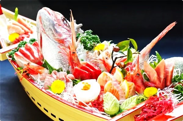 【女将厳選】丹後地魚舟盛り、和牛鉄板焼の贅沢満腹プラン〈全11品〉