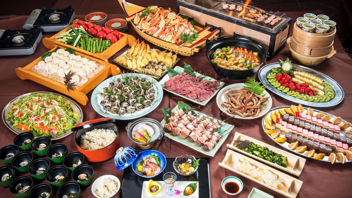 【ズワイガニ食べ放題付き】庄内もっけバイキング★海鮮や三元豚など約30種類の庄内グルメを堪能♪