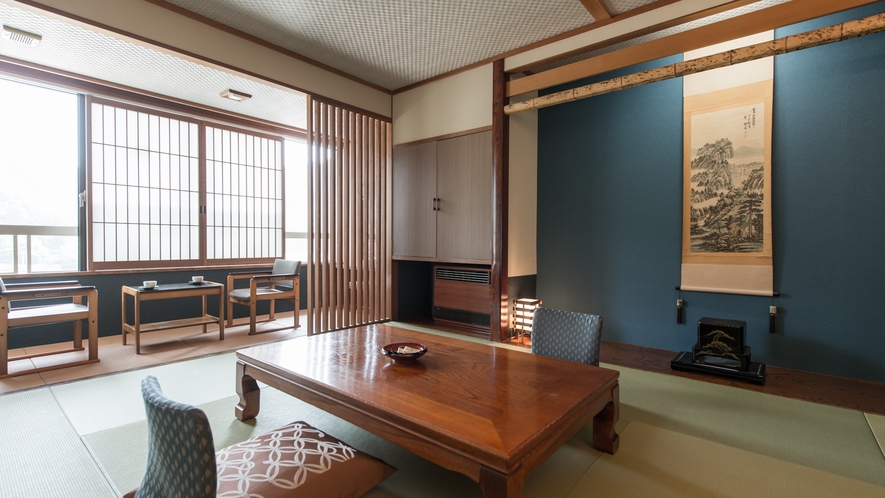 【5階客室〜湯めぐり倶楽部〜和室タイプ・38㎡】琉球畳を使った和のデザイン