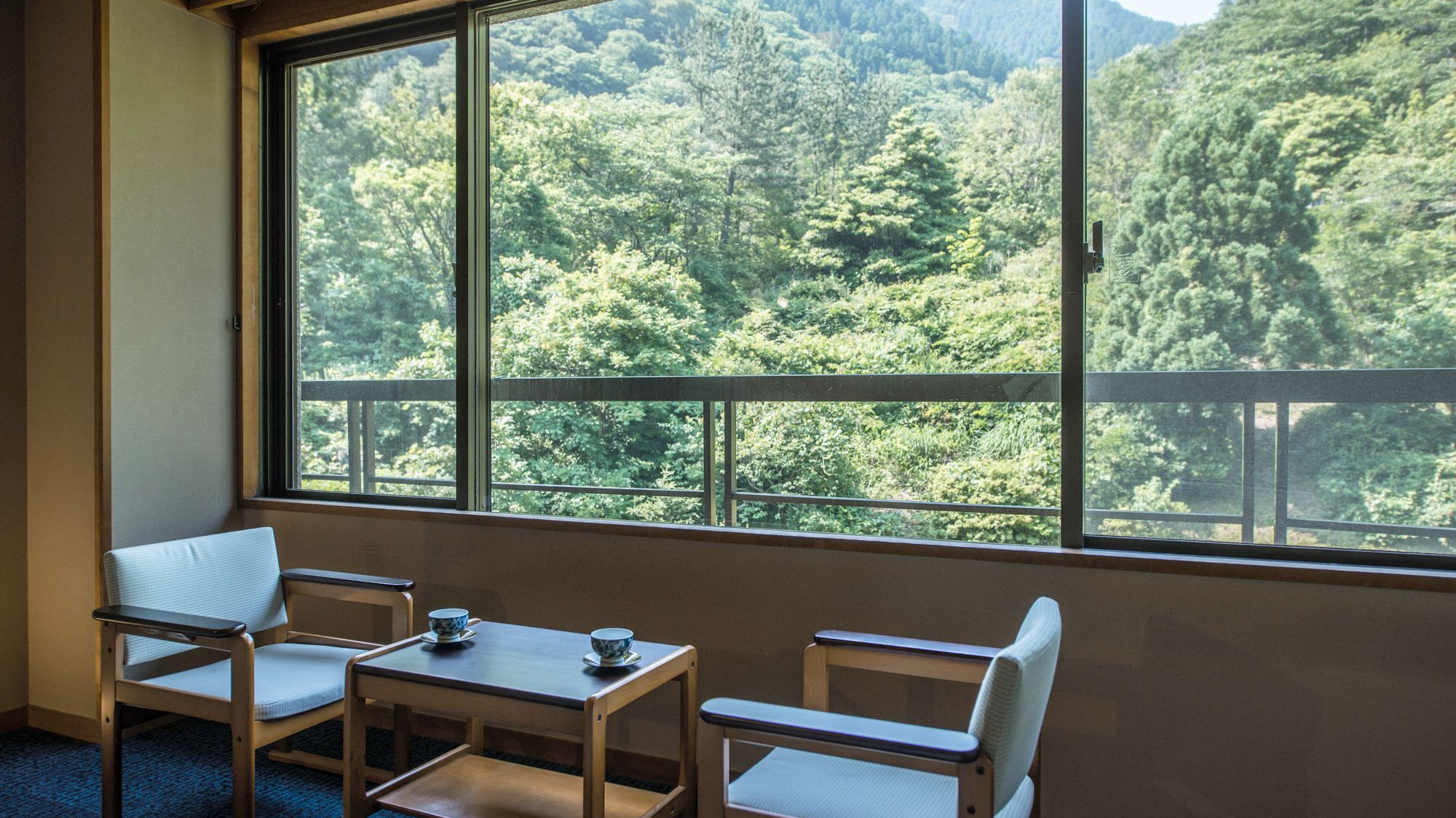 【3-4階・旅倶楽部】和室10畳（トイレ付）禁煙　38㎡の広さで、のびのびとお過ごしいただけます。