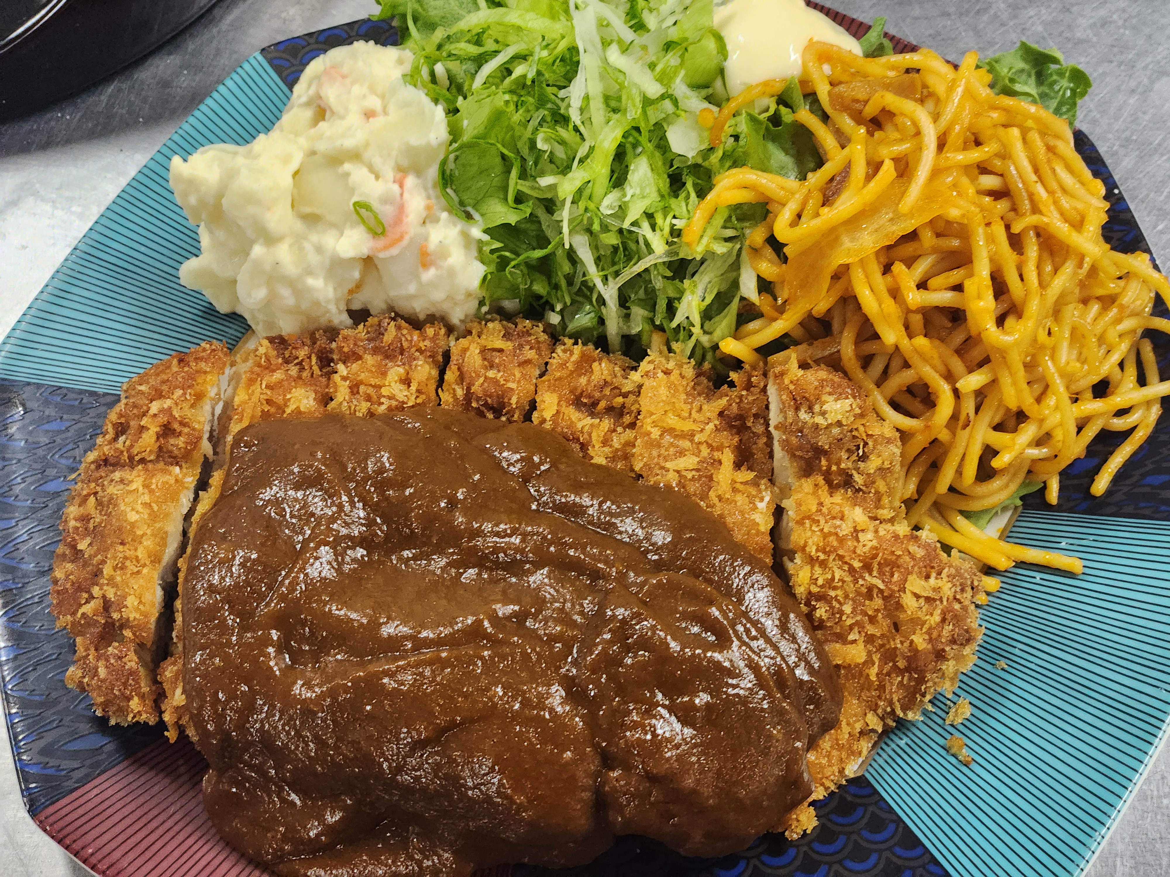 定食をご提供しています