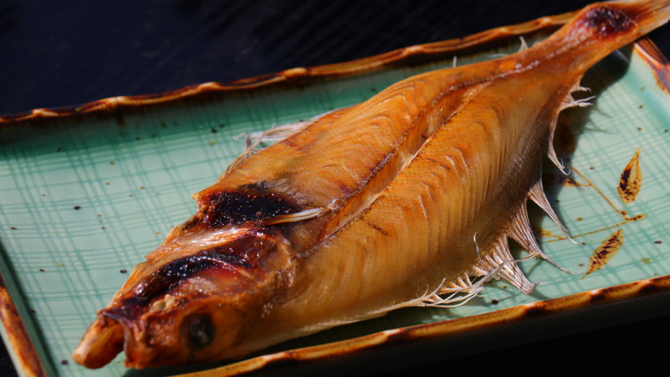 【朝食付きプラン】やわらかな春の海と天然温泉でくつろぐひととき・・・観光もビジネスも歓迎♪