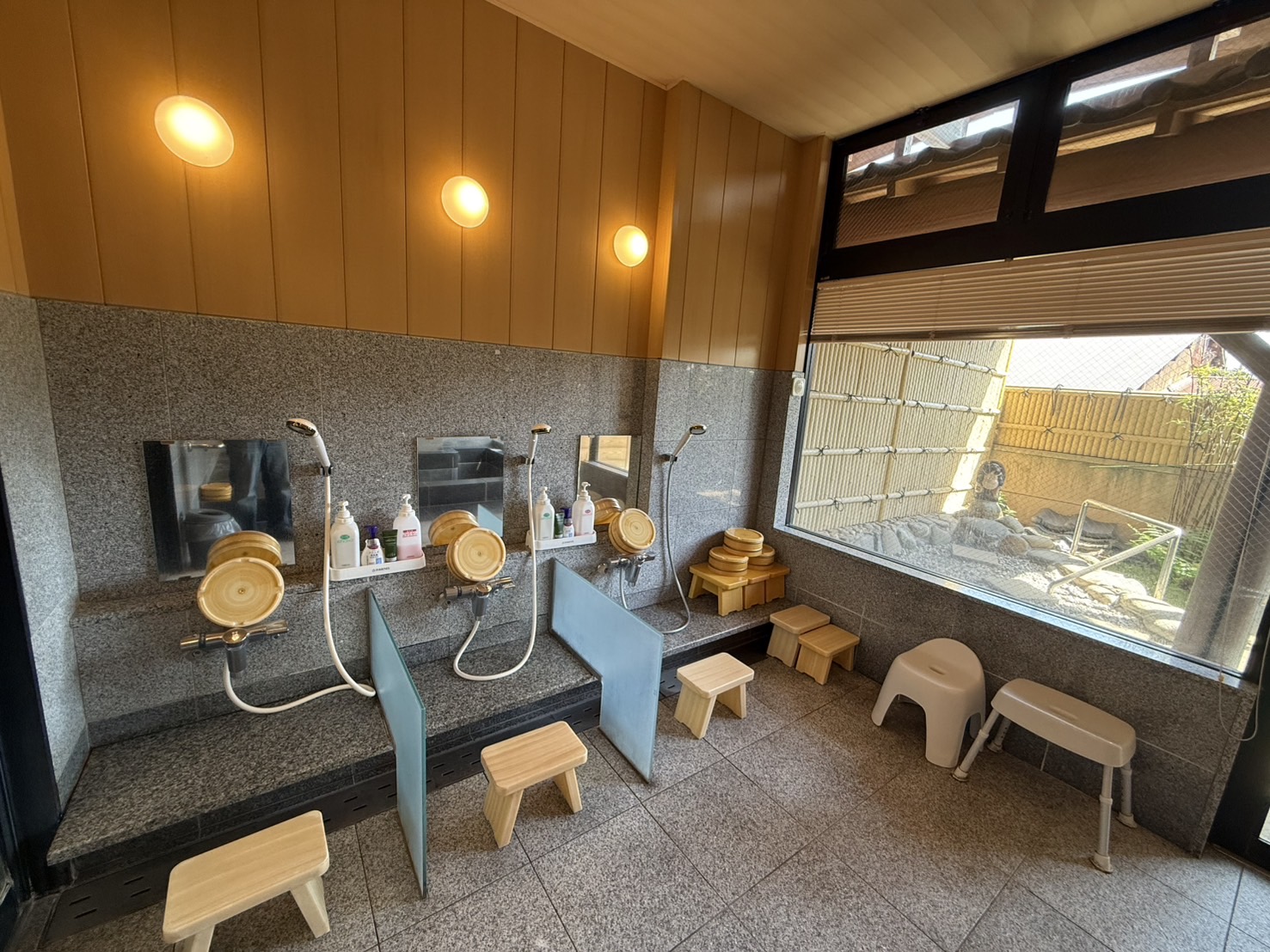 大浴場・洗い場