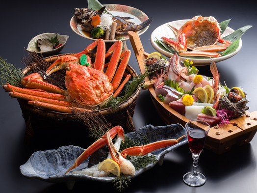 活間人ガニと北洋産ズワイガニの食べ比べが叶う！カニ三昧と日本海の魚介お造り舟盛のカニ三昧プラン