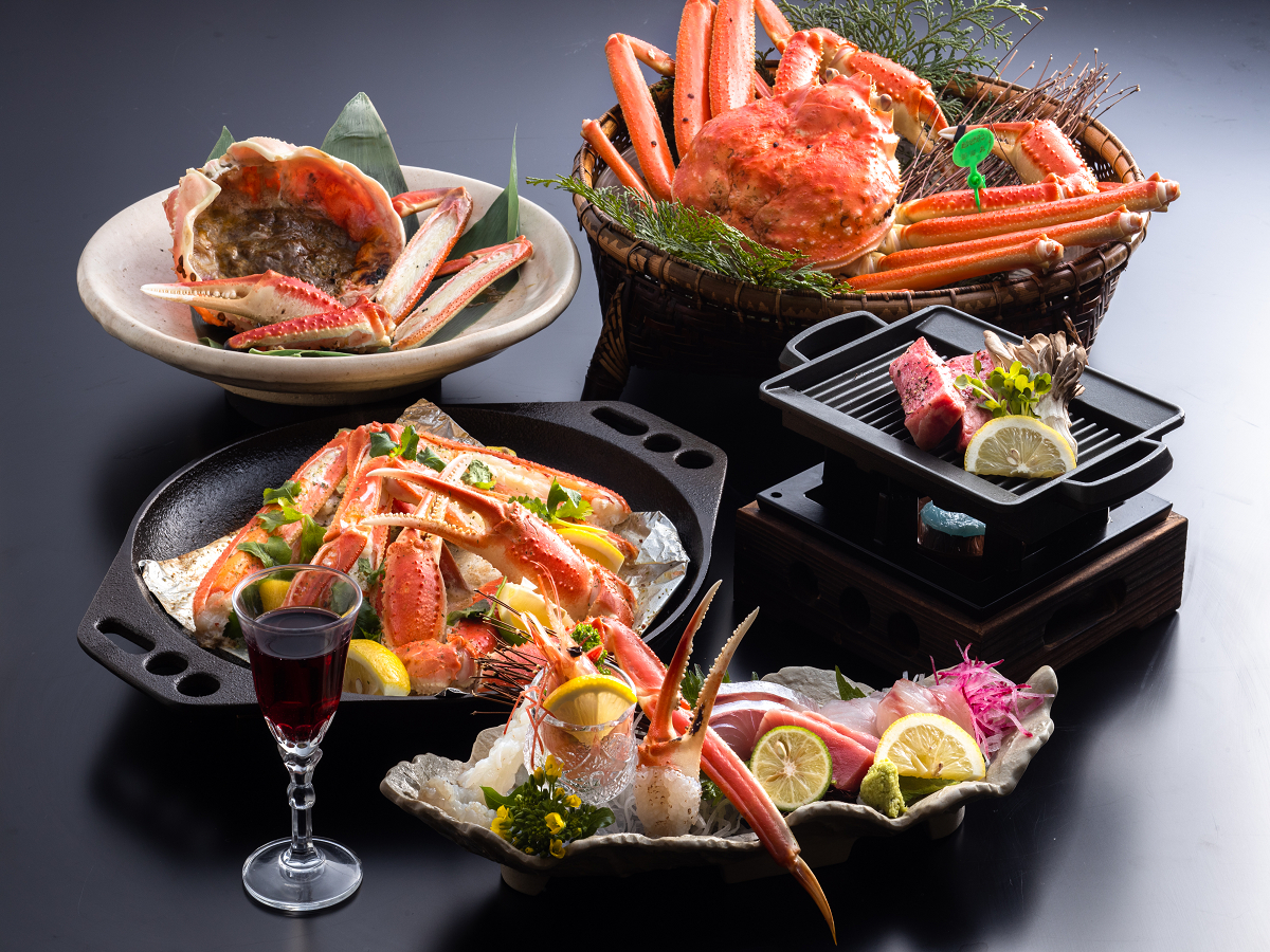 和牛ステーキも味わえるカニフルコース例
