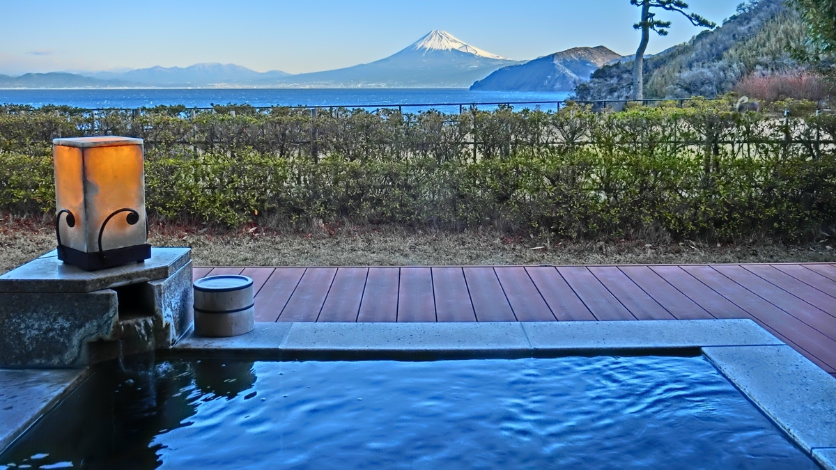 世界遺産 富士山を望む宿 富岳群青(部屋(水回り))