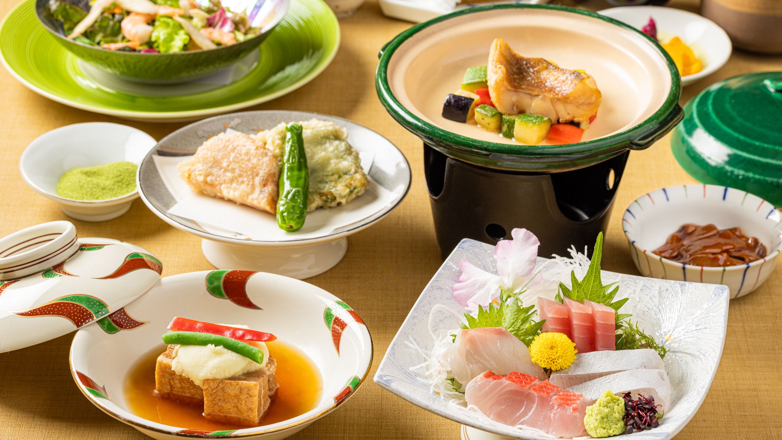 夏料理イメージ（1、2、3番で日替わりになります）