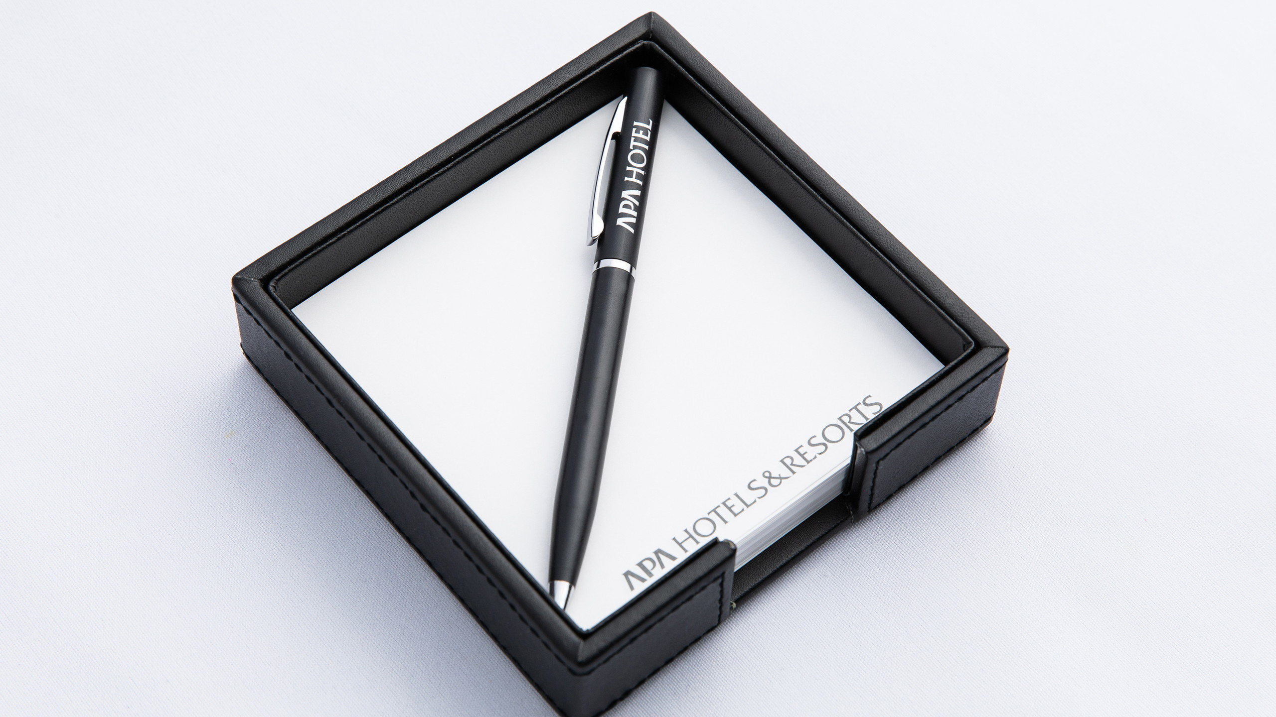 ボールペン、メモ帳