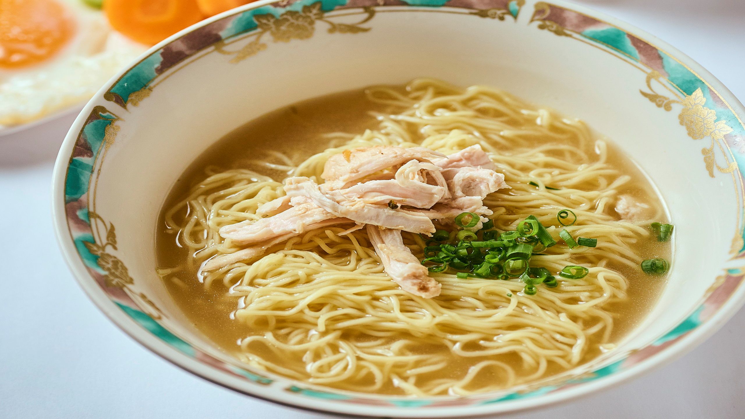 鶏の朝ラーメン