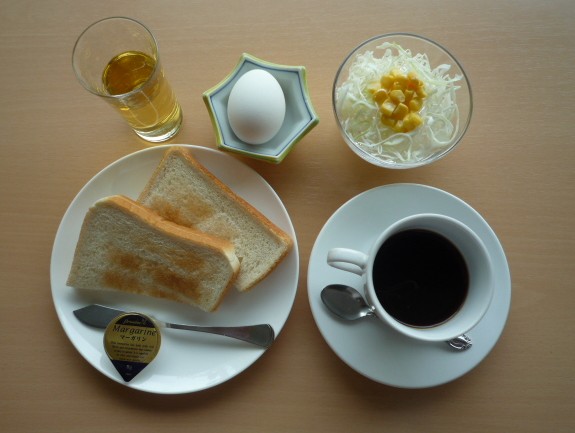 Bセット￥500(税込)。パン・コーヒーお替り自由♫※内容は一部変更になる可能性があります