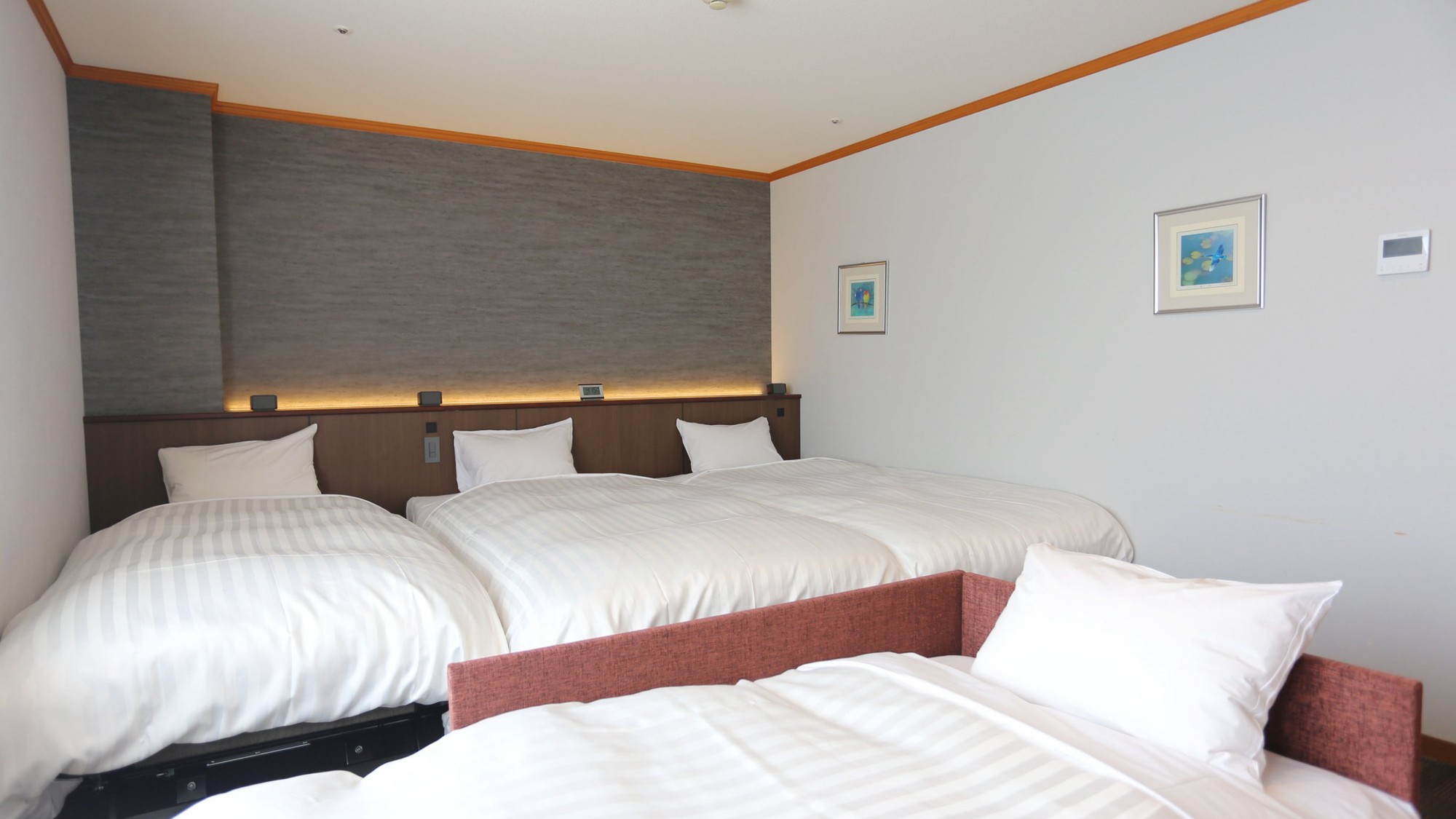 デラックスルーム