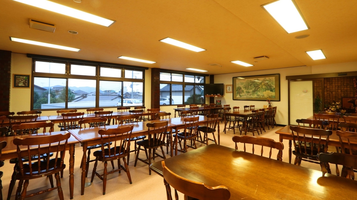 【特典付】日本３大イルミネーション光の花の庭『あしかがフラワーパーク』へ行こう！＜2食付＞
