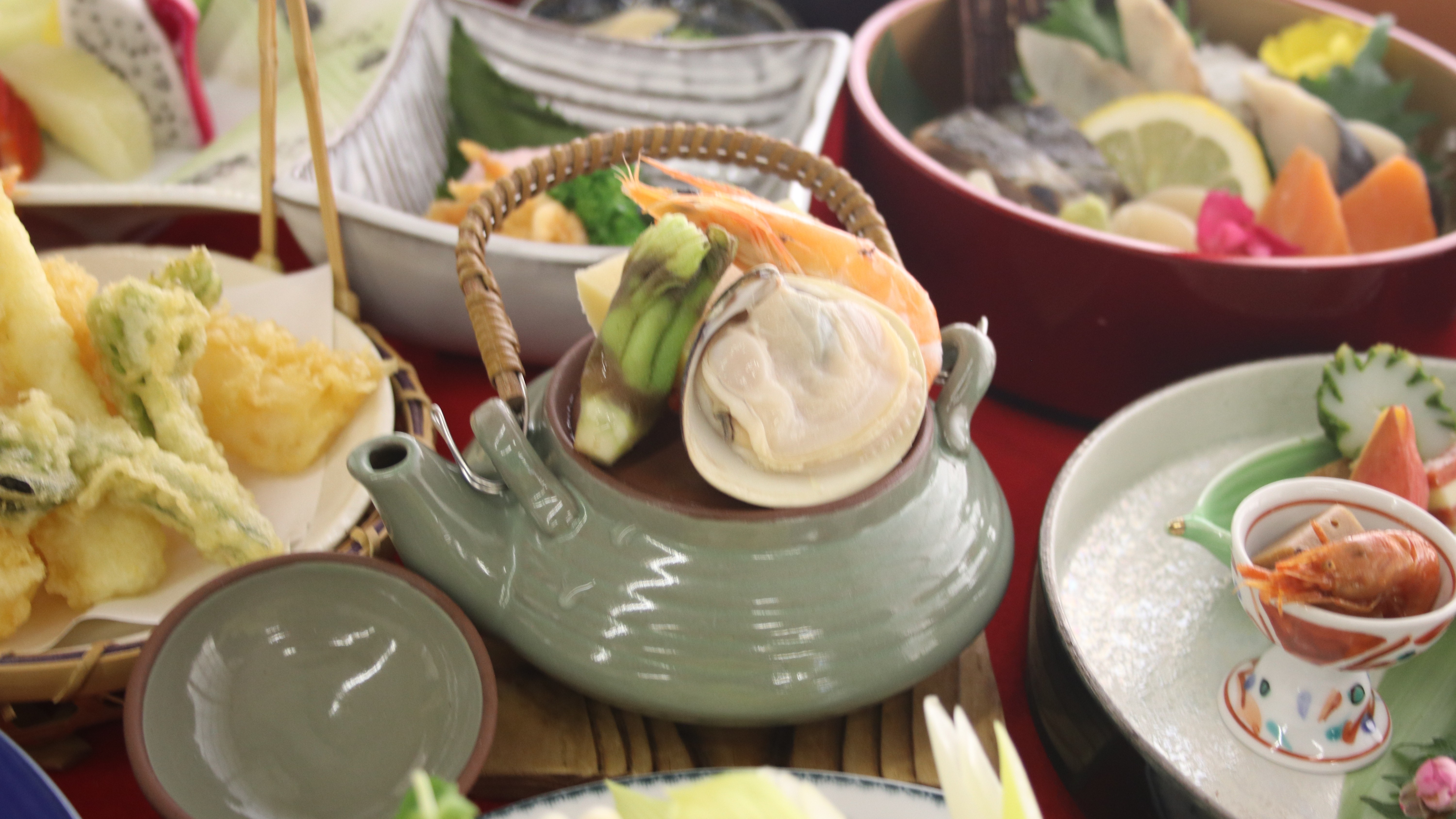 *【会席料理】春の特選会席（土瓶蒸し）