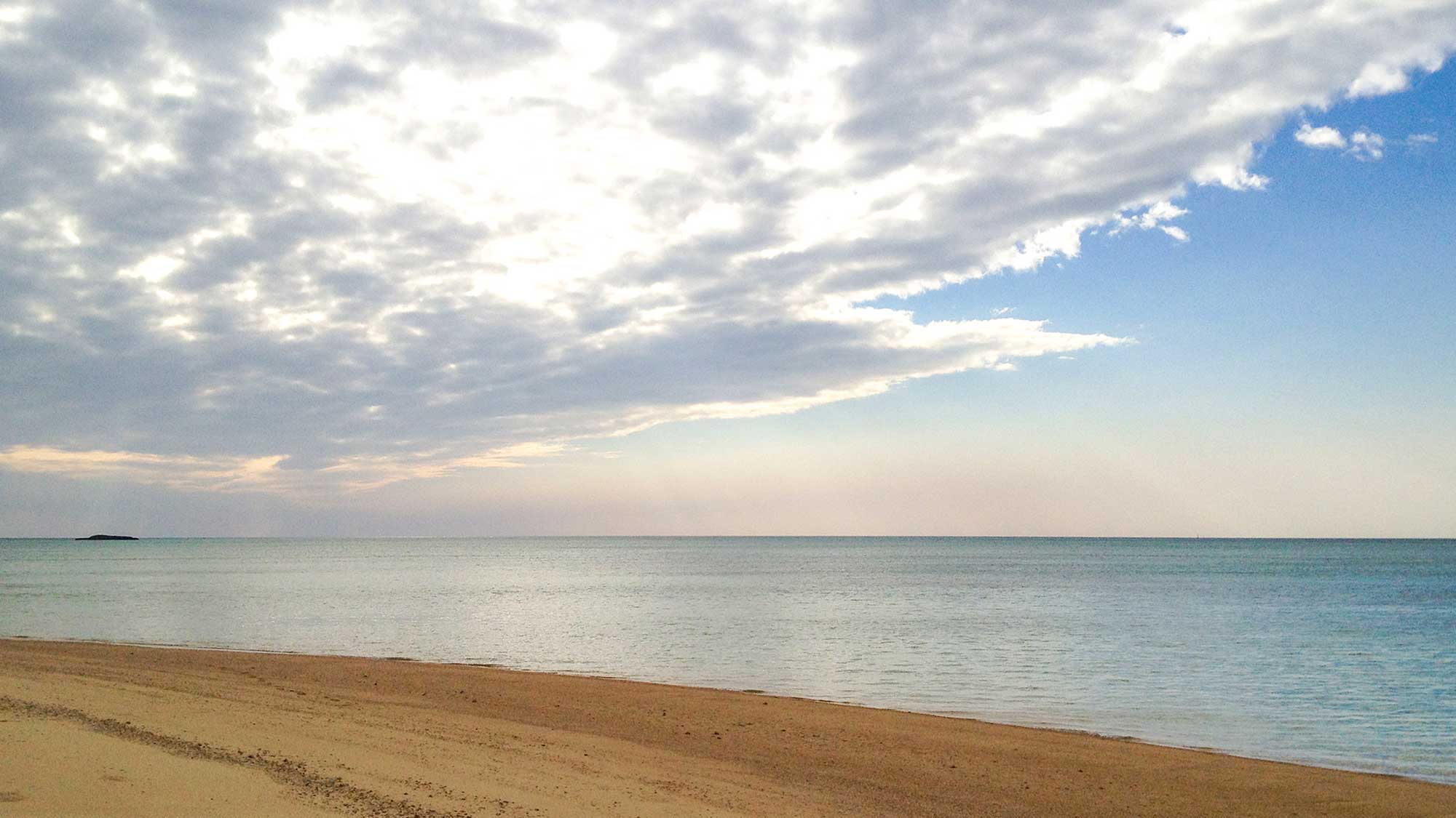 ・ぼーっと眺めていたくなる宮古島の海