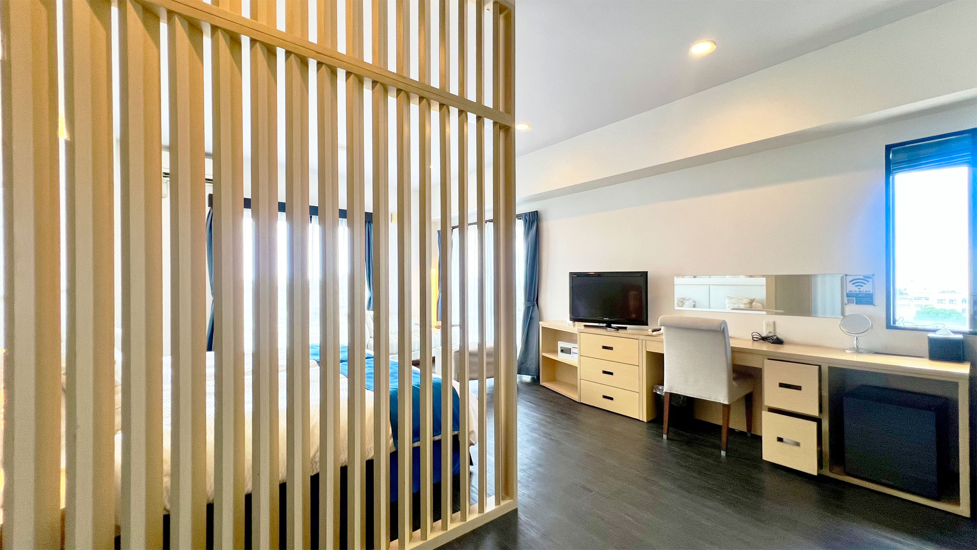 【禁煙スイートルーム】バス・トイレ・バルコニー付の広々としたお部屋