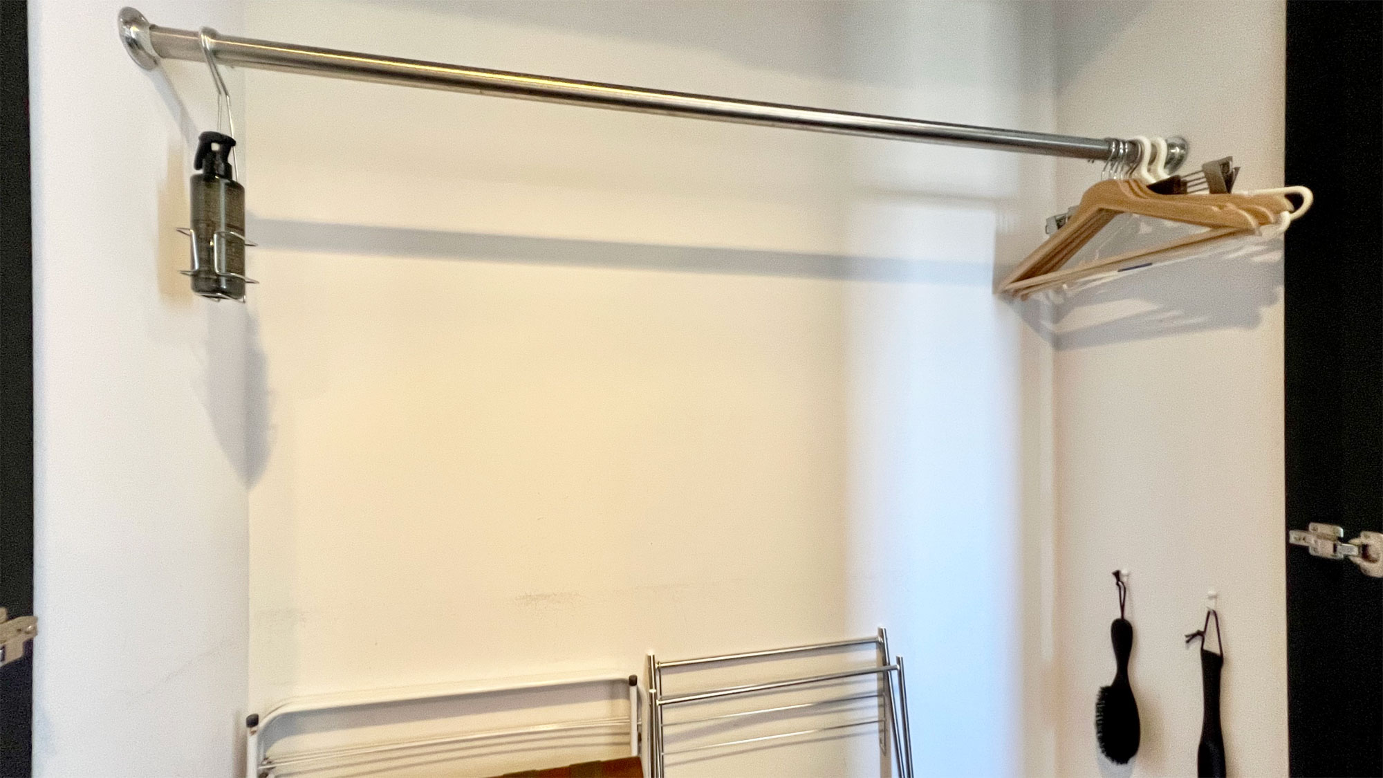 【禁煙和洋室】クローゼット