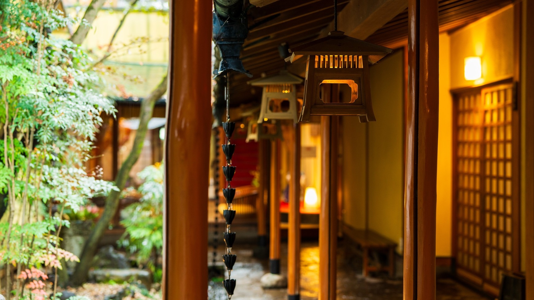 一泊素泊まり（直前割）〜源泉掛け流し温泉付き(お部屋はおまかせ)〜