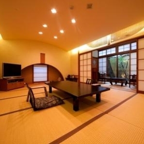 [Room with open-air bath] Sazanka