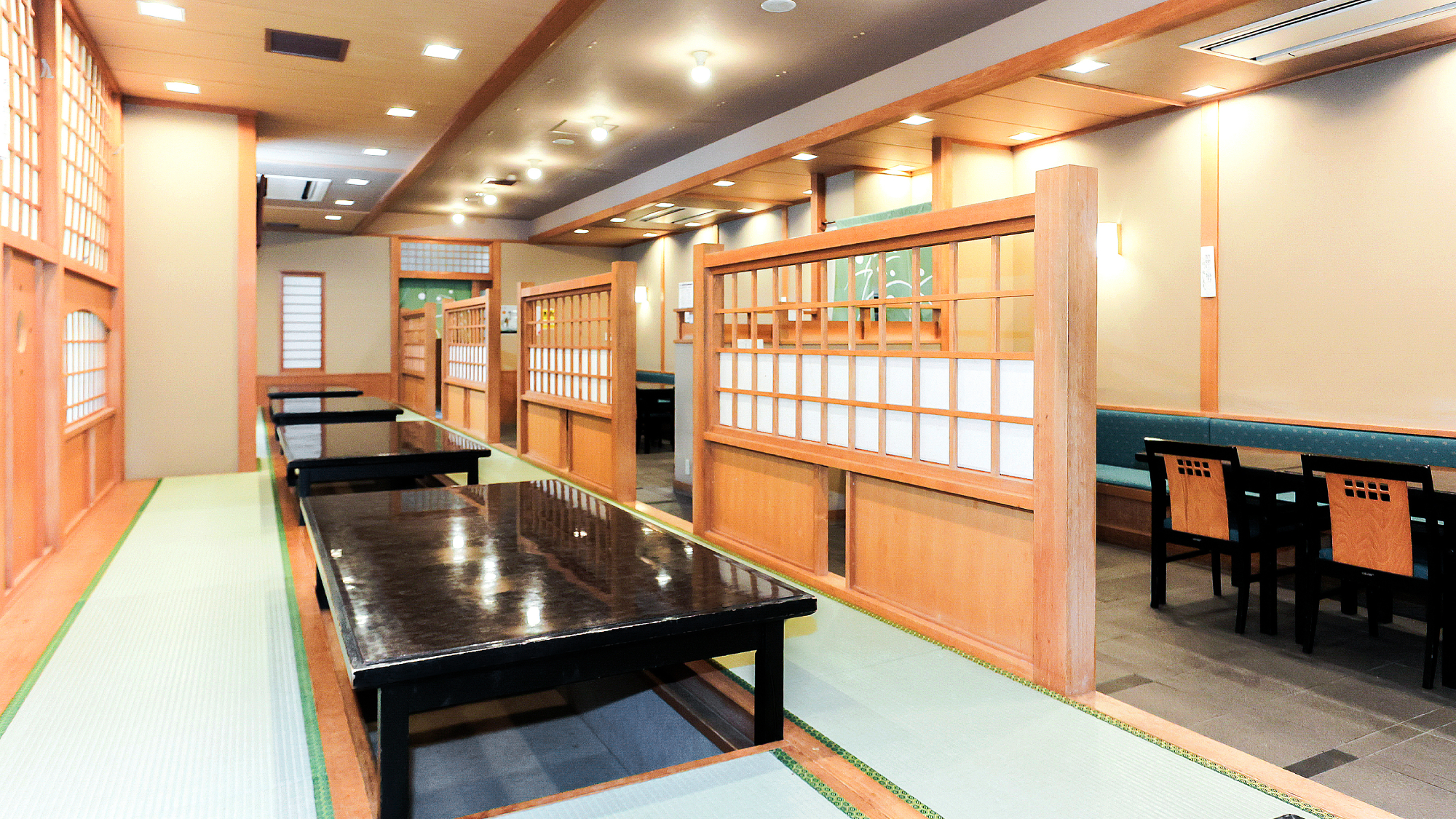 館内｜お食事処「伊呂里」