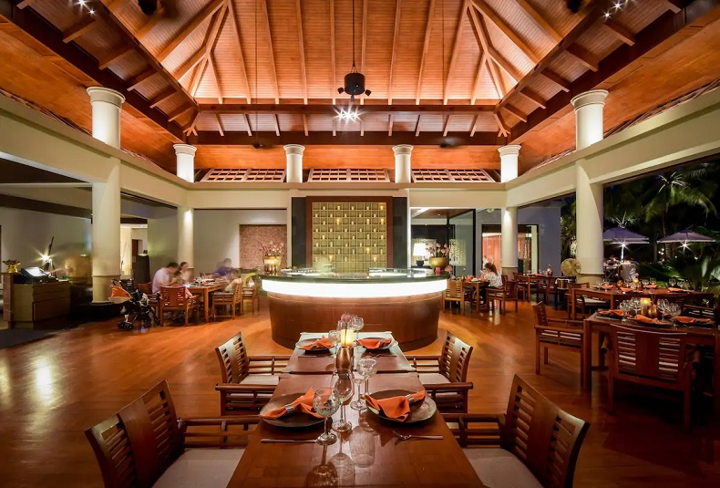 Saffron レストラン