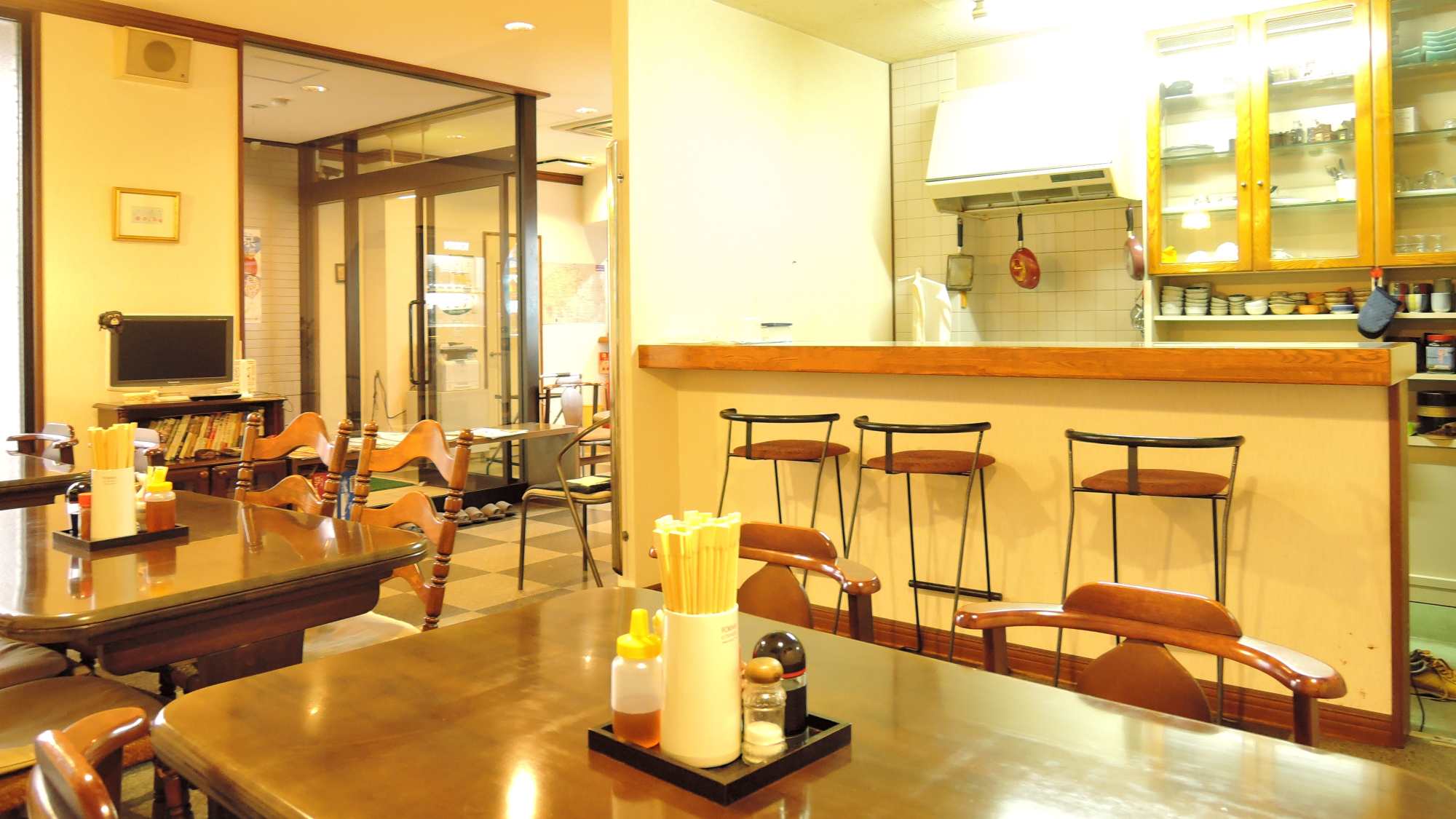 *館内&hellip;朝食のお食事どころ