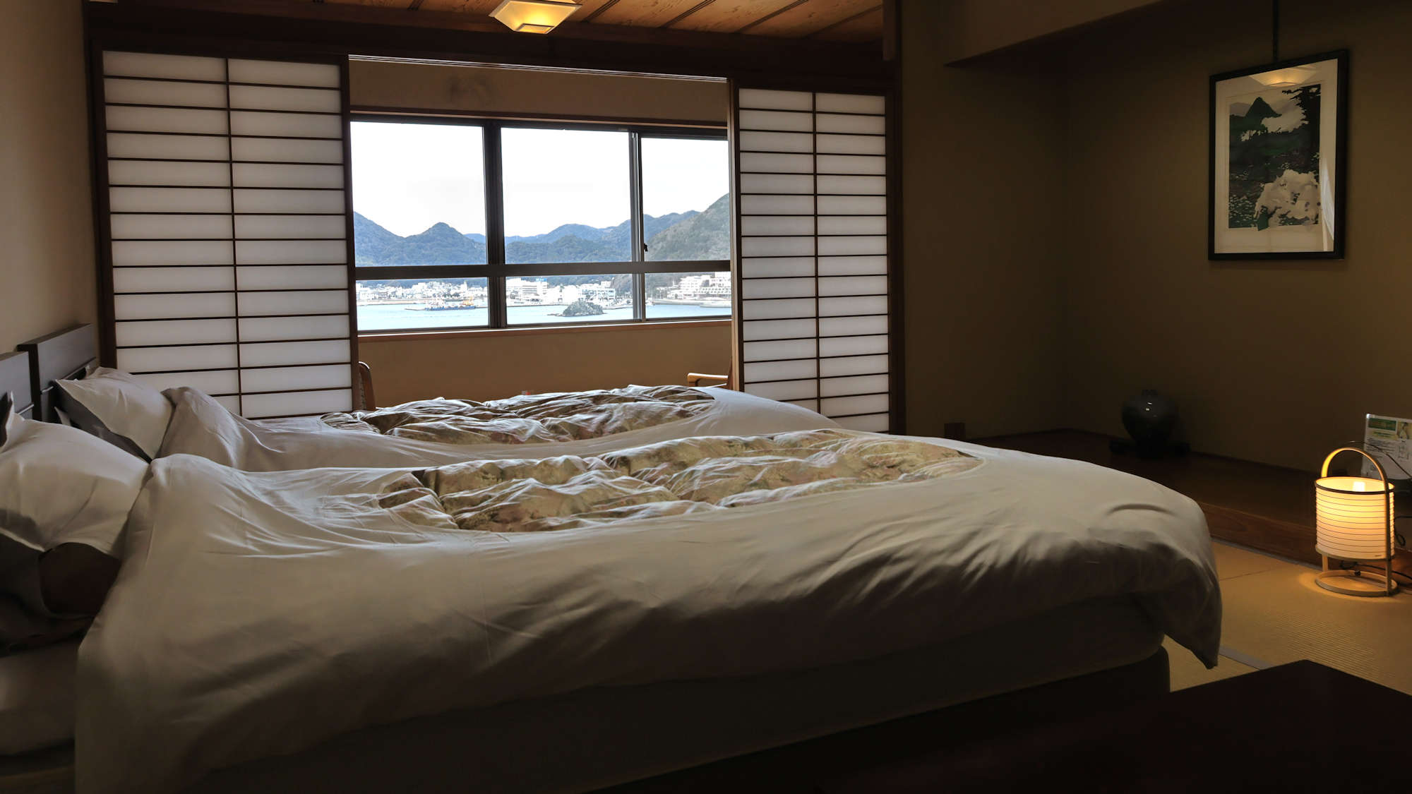 ３名様ご利用の場合、お布団を１組用意