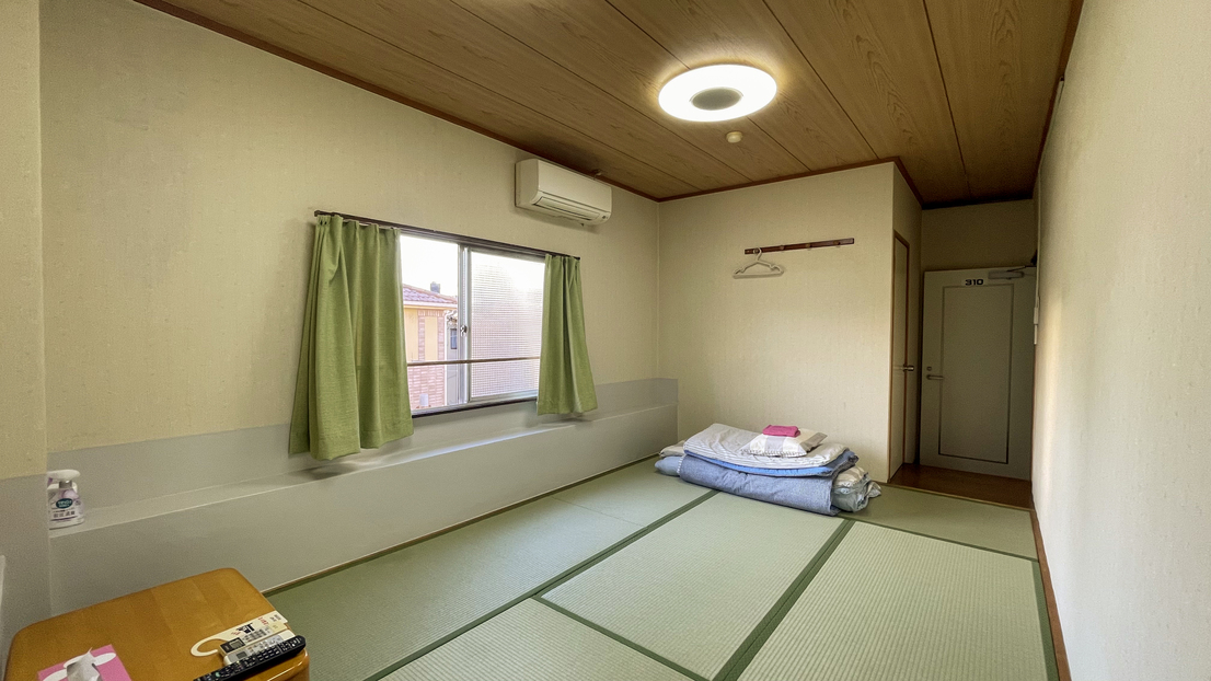 【素泊まり】和室大部屋（1 - 5名様）シャワー＆トイレ付