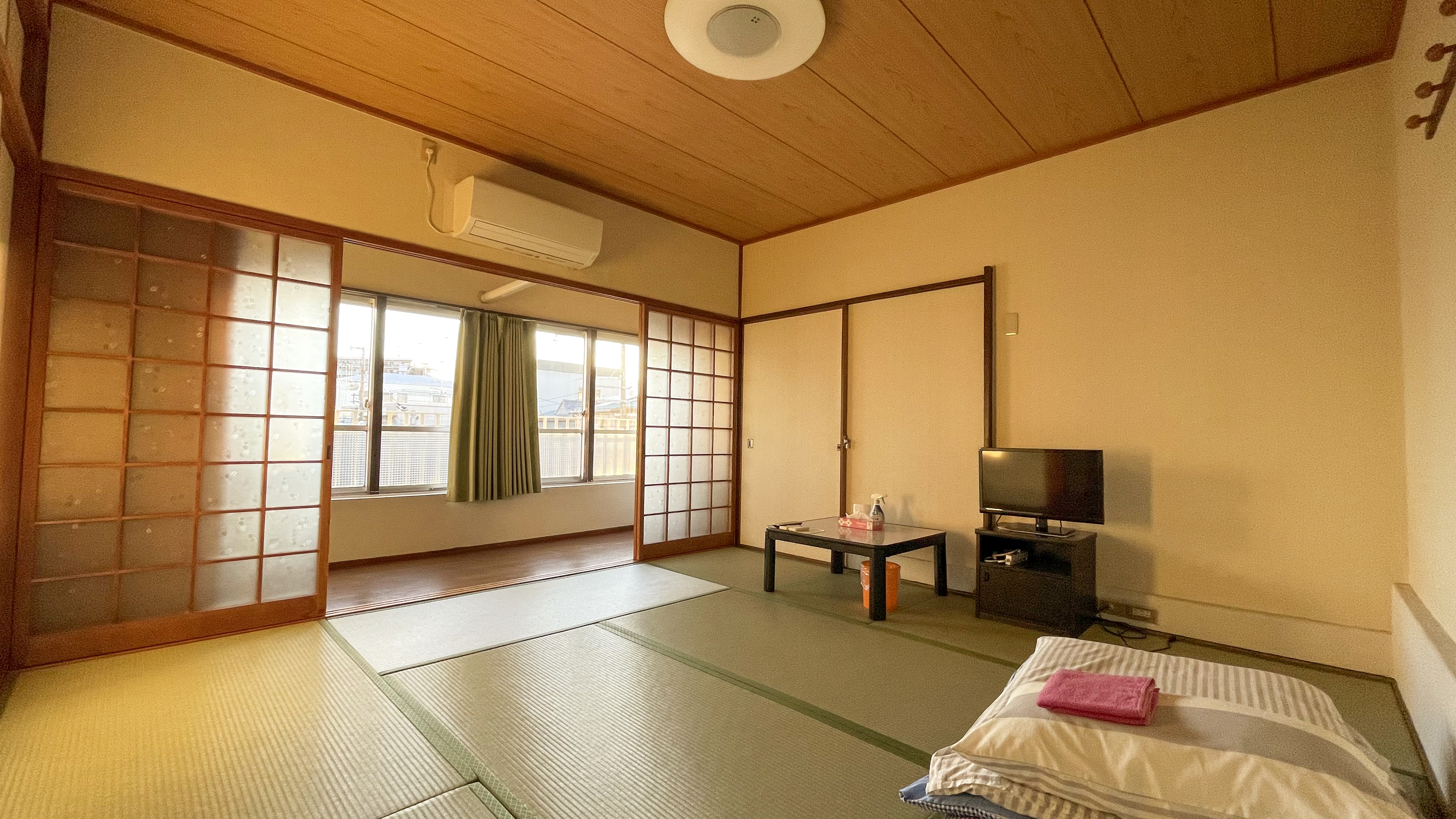 311 - Room with tatami floor