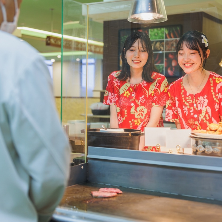 【5％OFF】【楽天スーパーSALE】★ハワイの神話に包まれる★特別なハワイアンステイ♪1泊2食