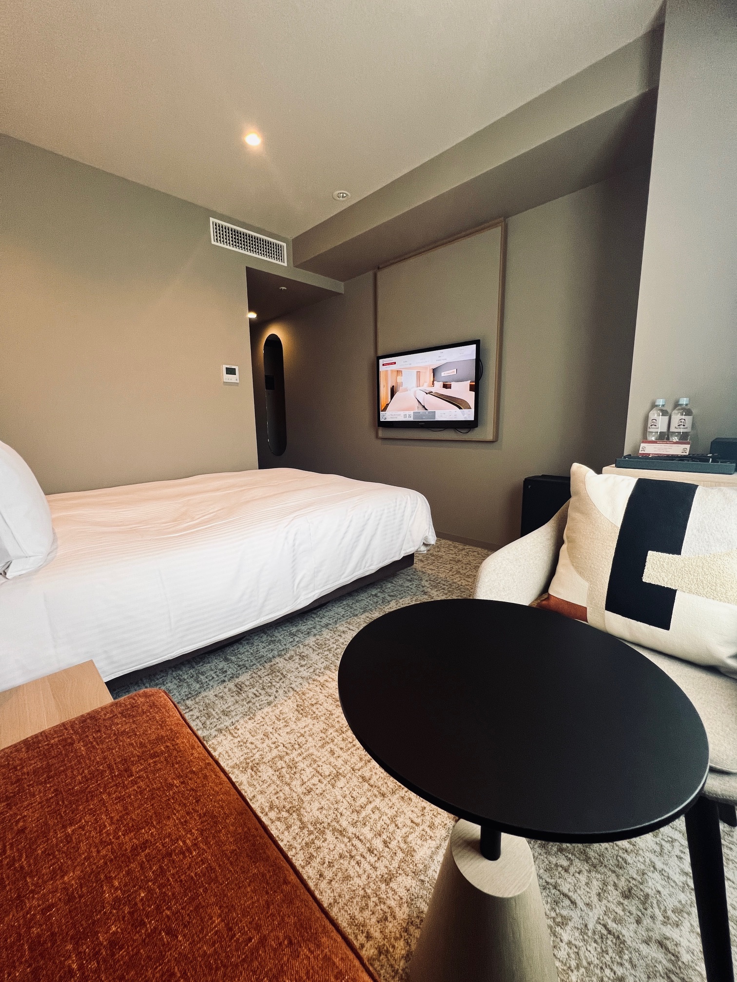 プレシャスモデレートルーム