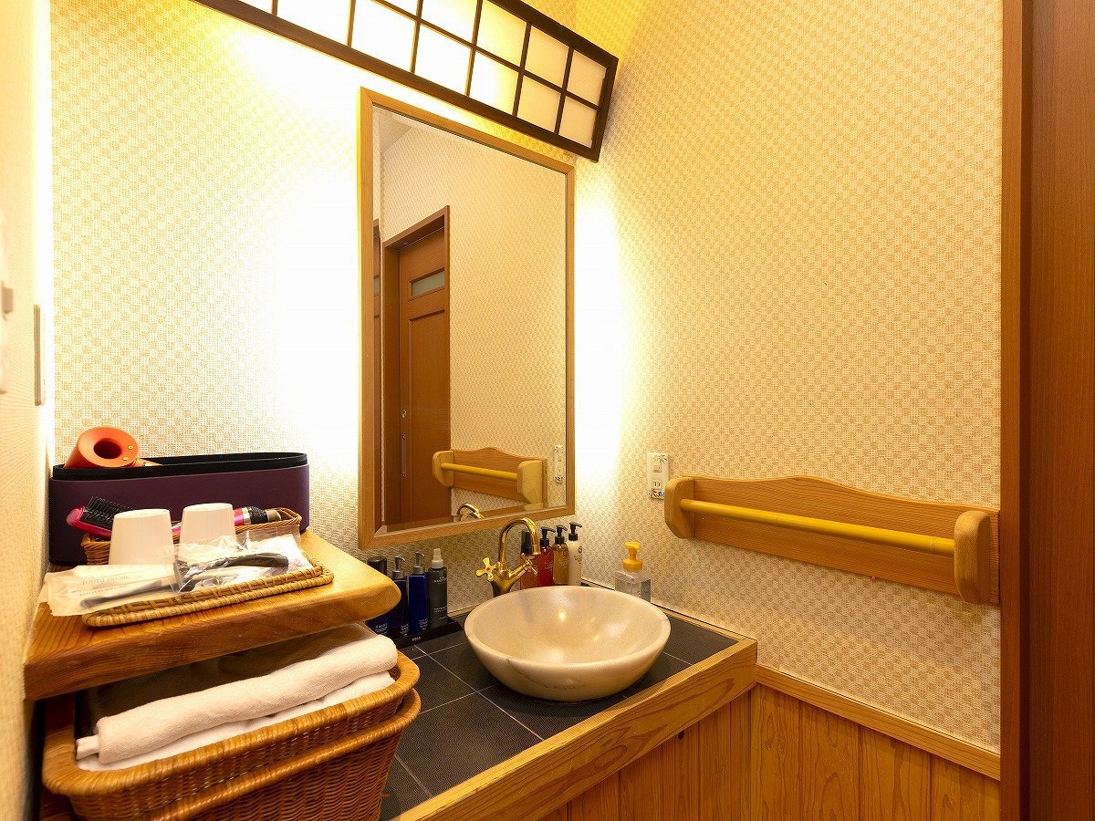 露天風呂＋半露天風呂付き離れ和洋室†白菫†