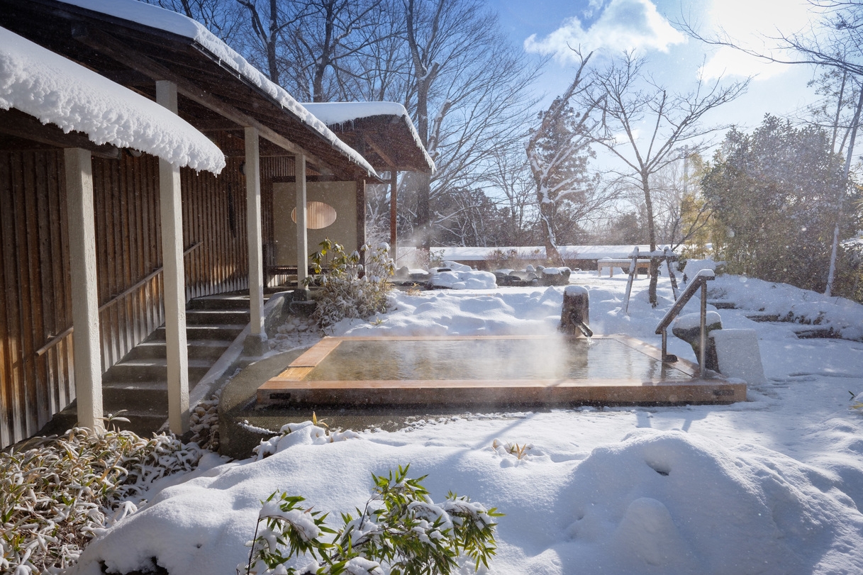 【12月〜2月限定】主菜をタラバ蟹の炭火焼に変更　〜カニと雪の女王プラン〜