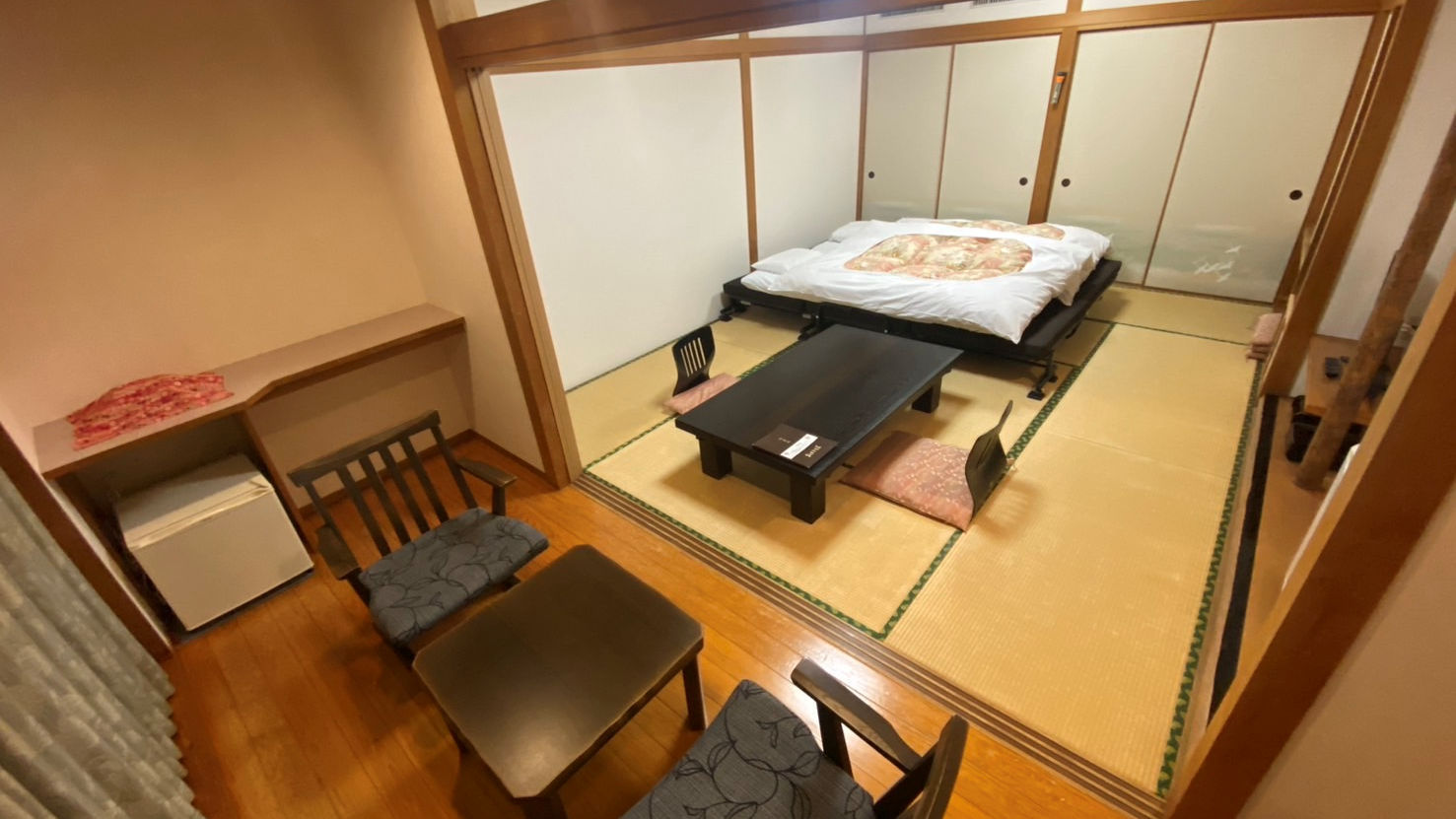 【禁煙：おおとりベット10畳】ベッド1台＋布団２枚