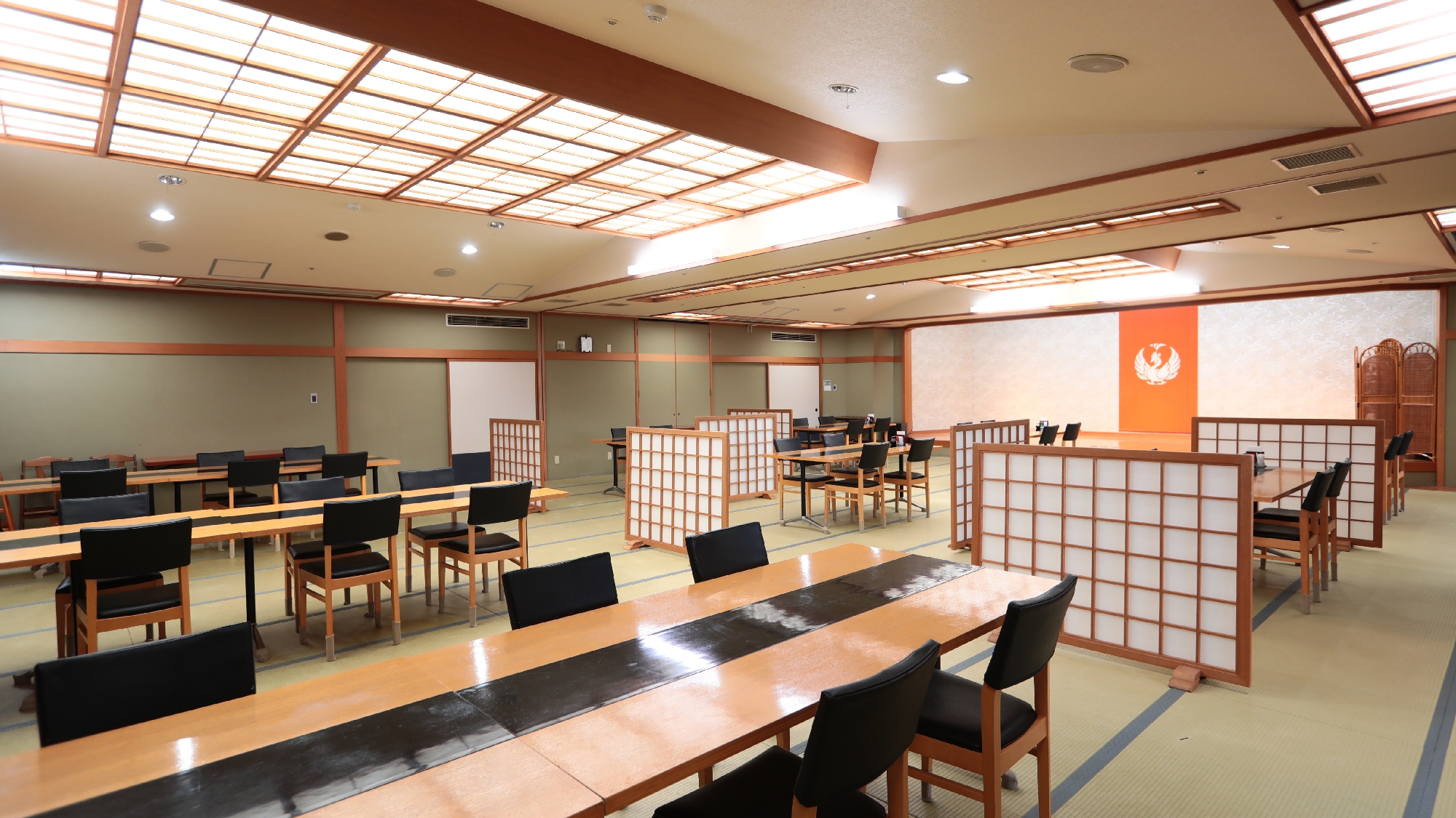 【お食事処（大宴会場）】