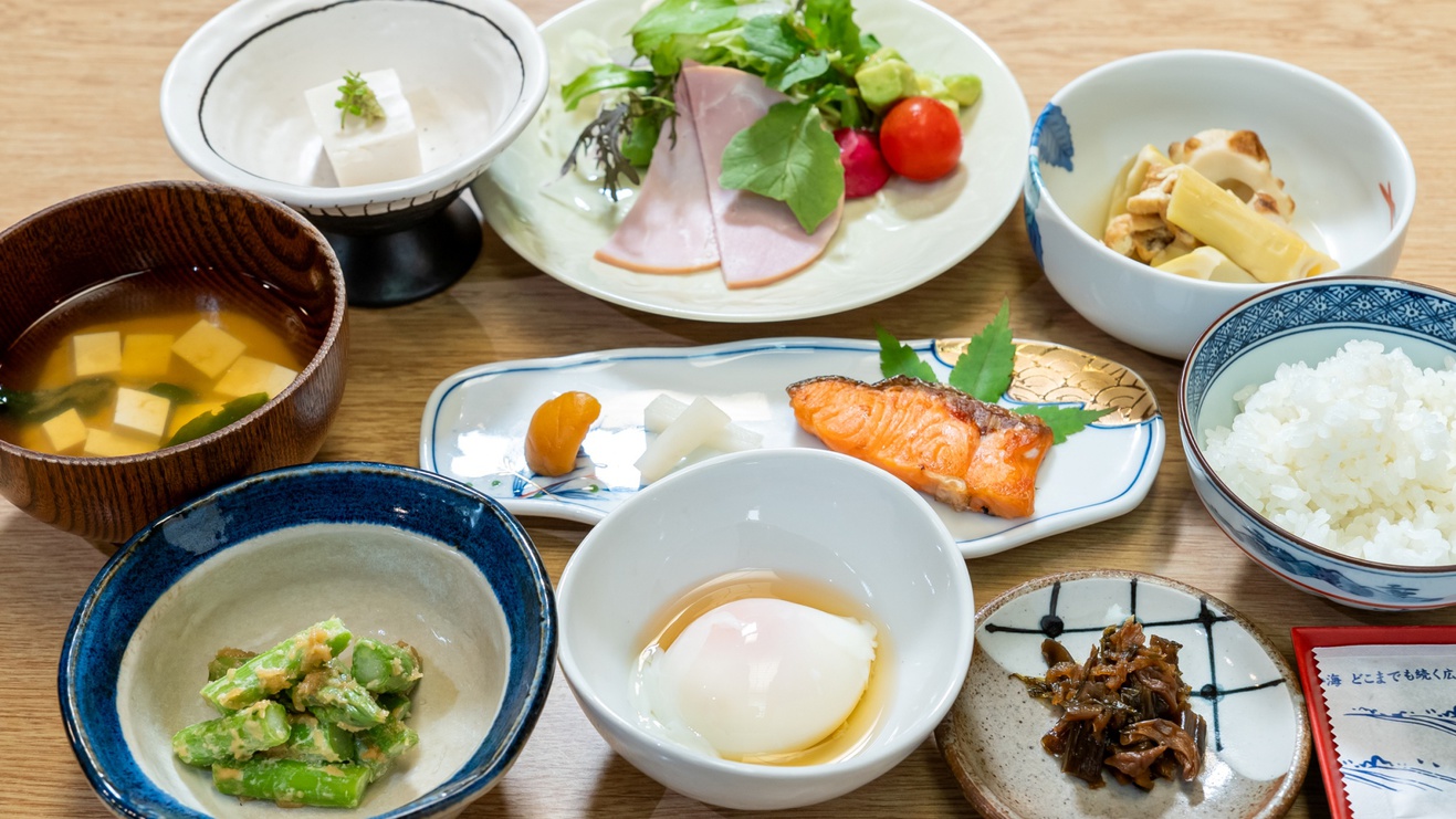 【朝食付】善光寺徒歩5分！表参道沿いの明治初期の建物でレトロ宿泊体験！現代までつながる歴史へトリップ