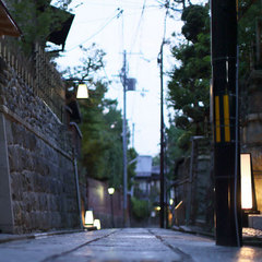 石塀小路（夜）