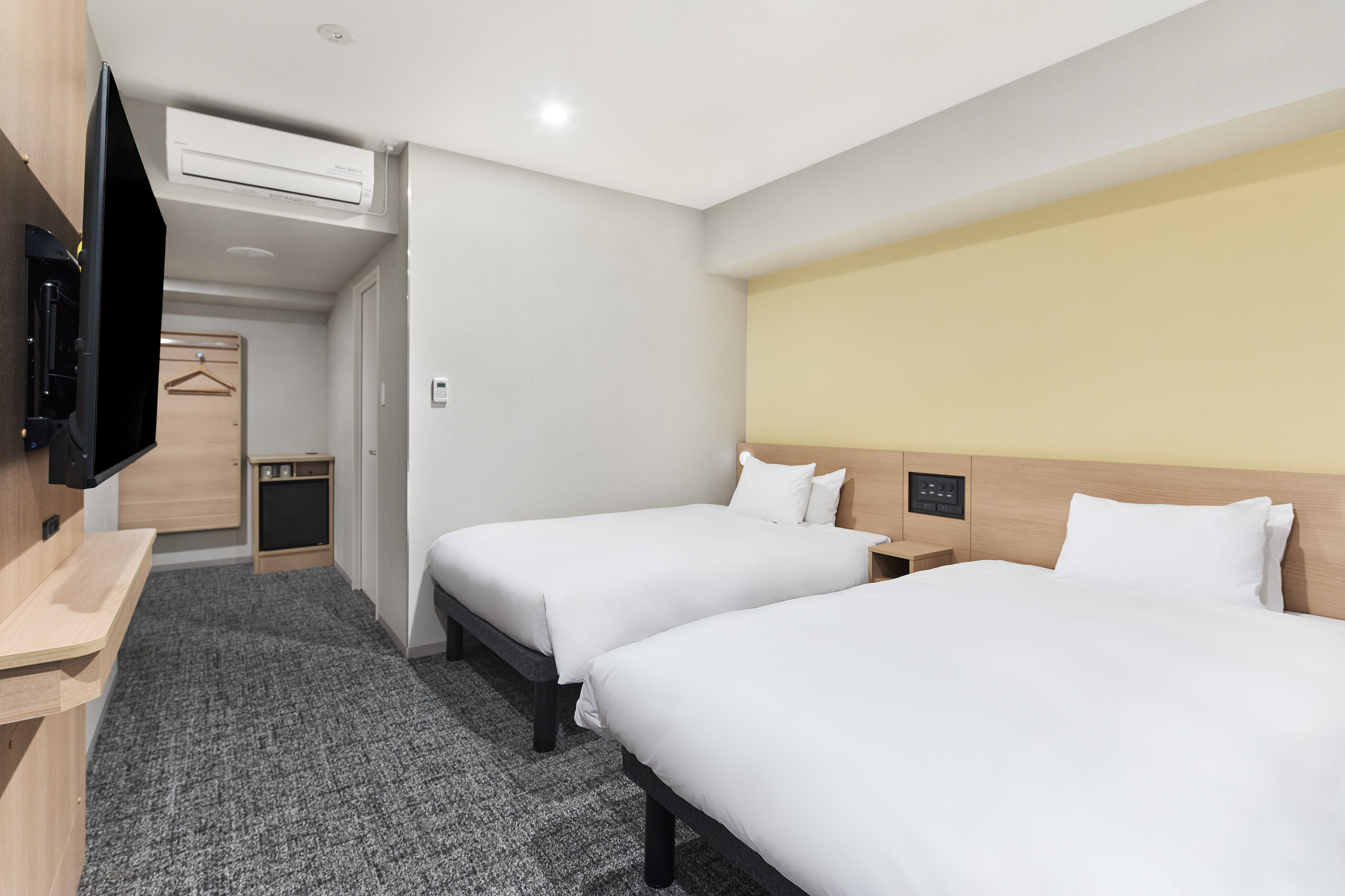 デラックスツインルーム