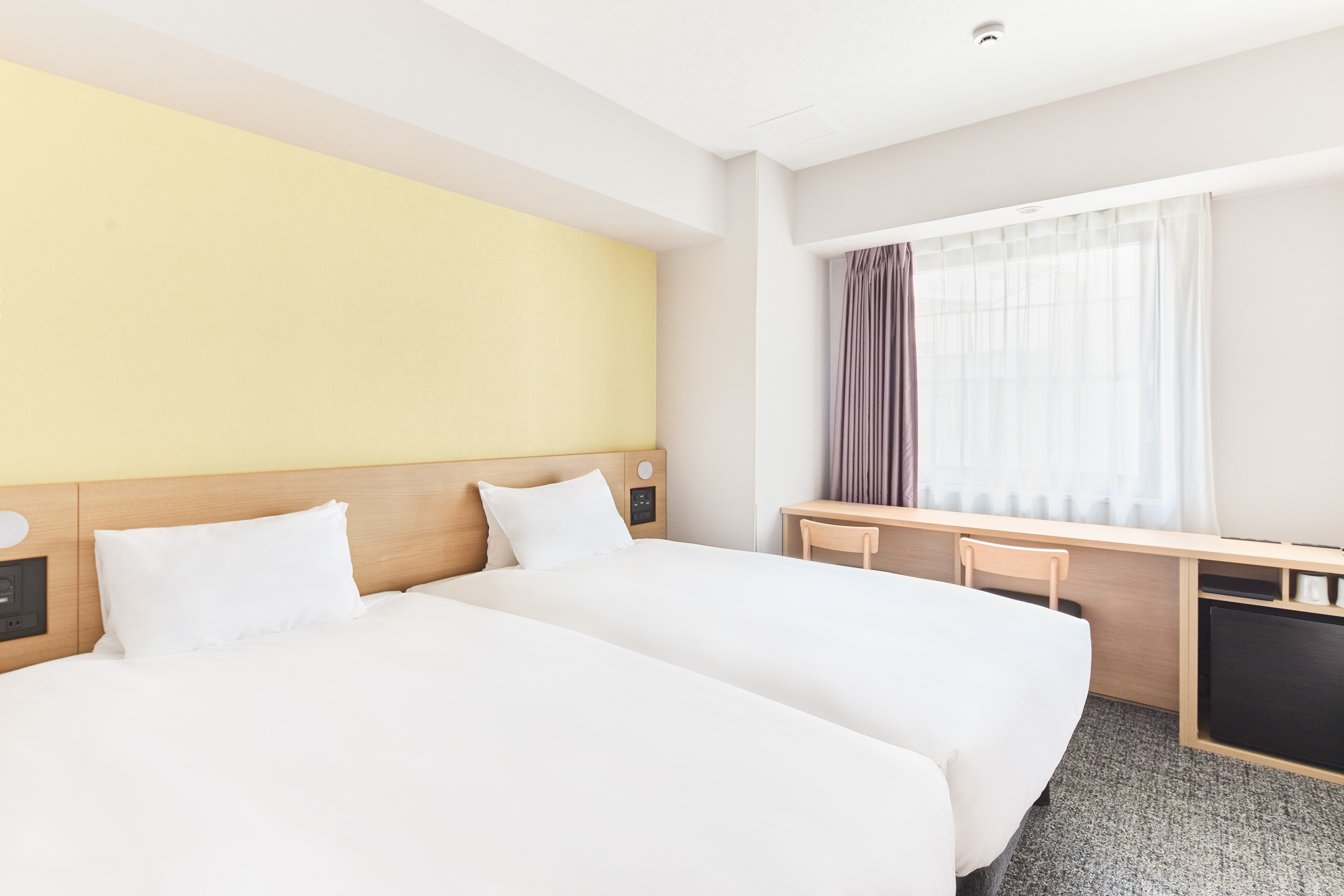 スタンダードツインルーム