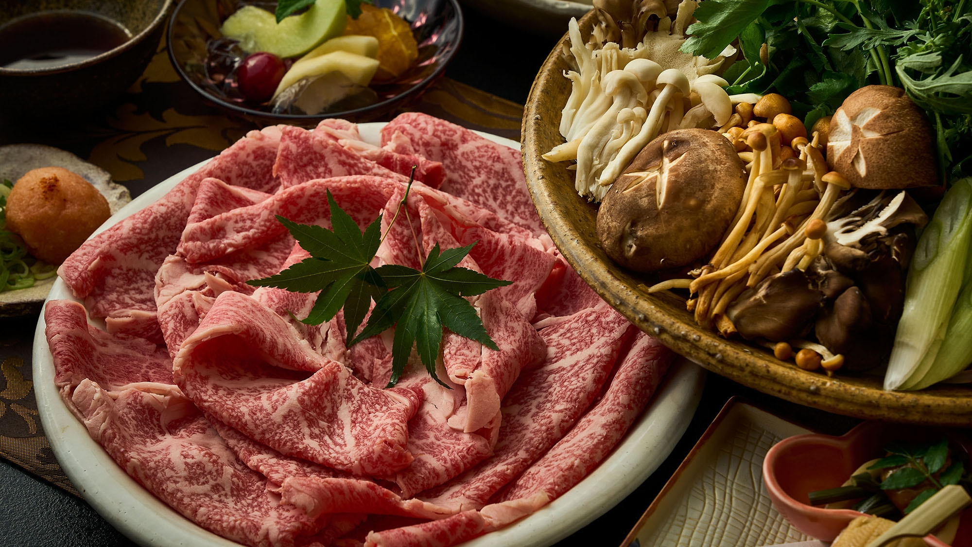 【タイムセール/鍋コース】＜おひとり様10％OFF＞「近江牛しゃぶしゃぶ又は近江牛すき焼き」を楽しむ