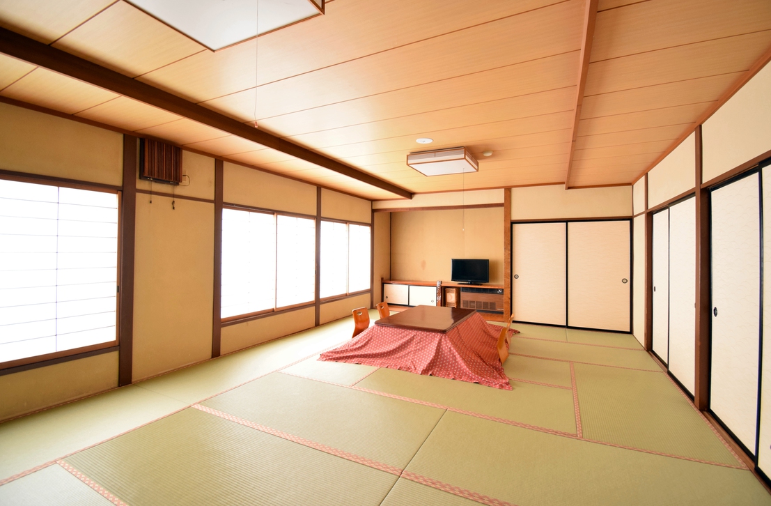 【禁煙】和室20畳/バストイレなし/標準4名 最大6名