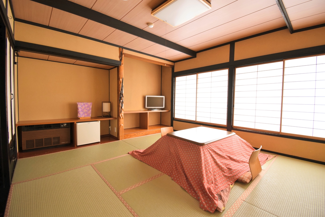 【禁煙】和室8畳/バストイレなし/標準2名 最大3名