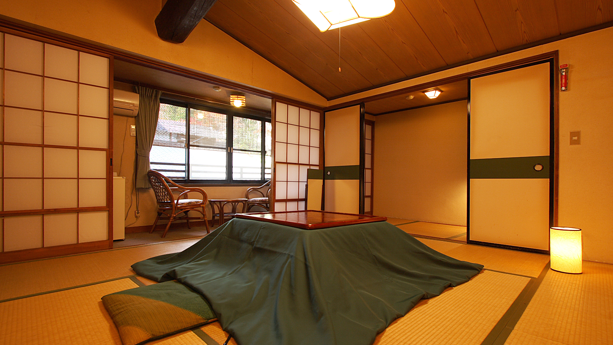 客室一例(6~8畳/1~3名) 人数によってご案内の客室が異なります。