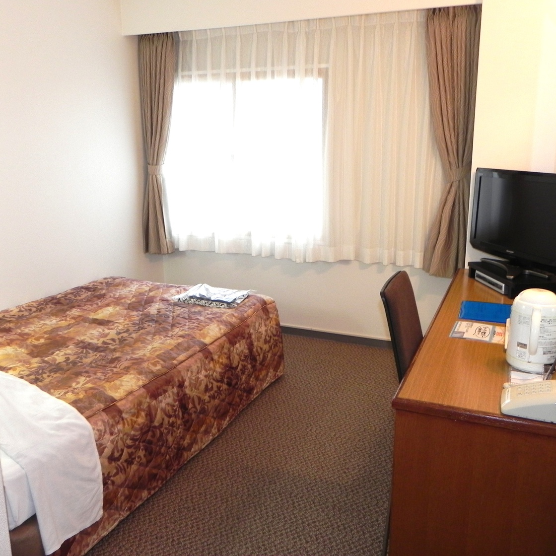 【シングルＣ】 〜喫煙ルーム〜